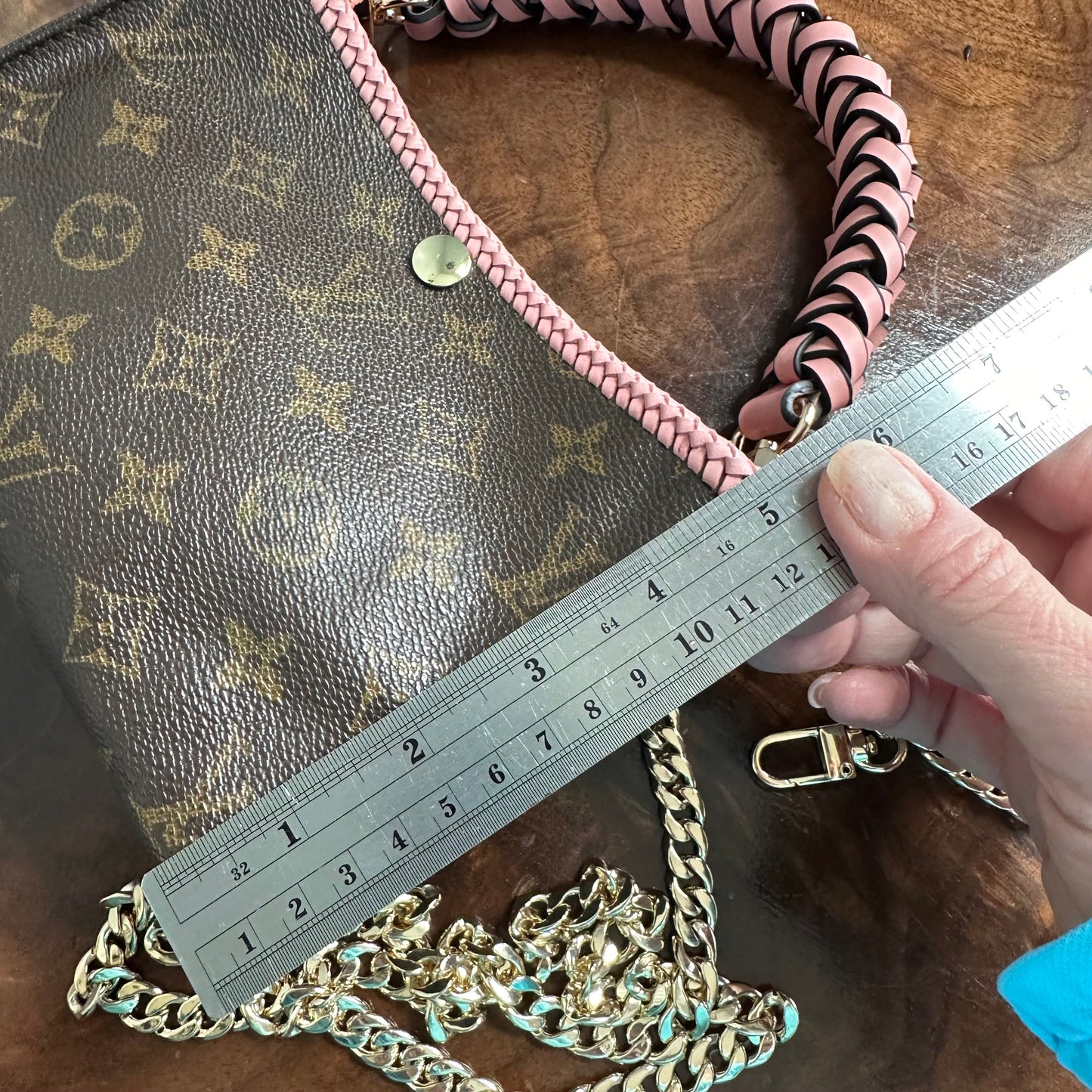 The Cygnet Crossbody Handbag -Orvis bags LV Monogram in Blush Pink