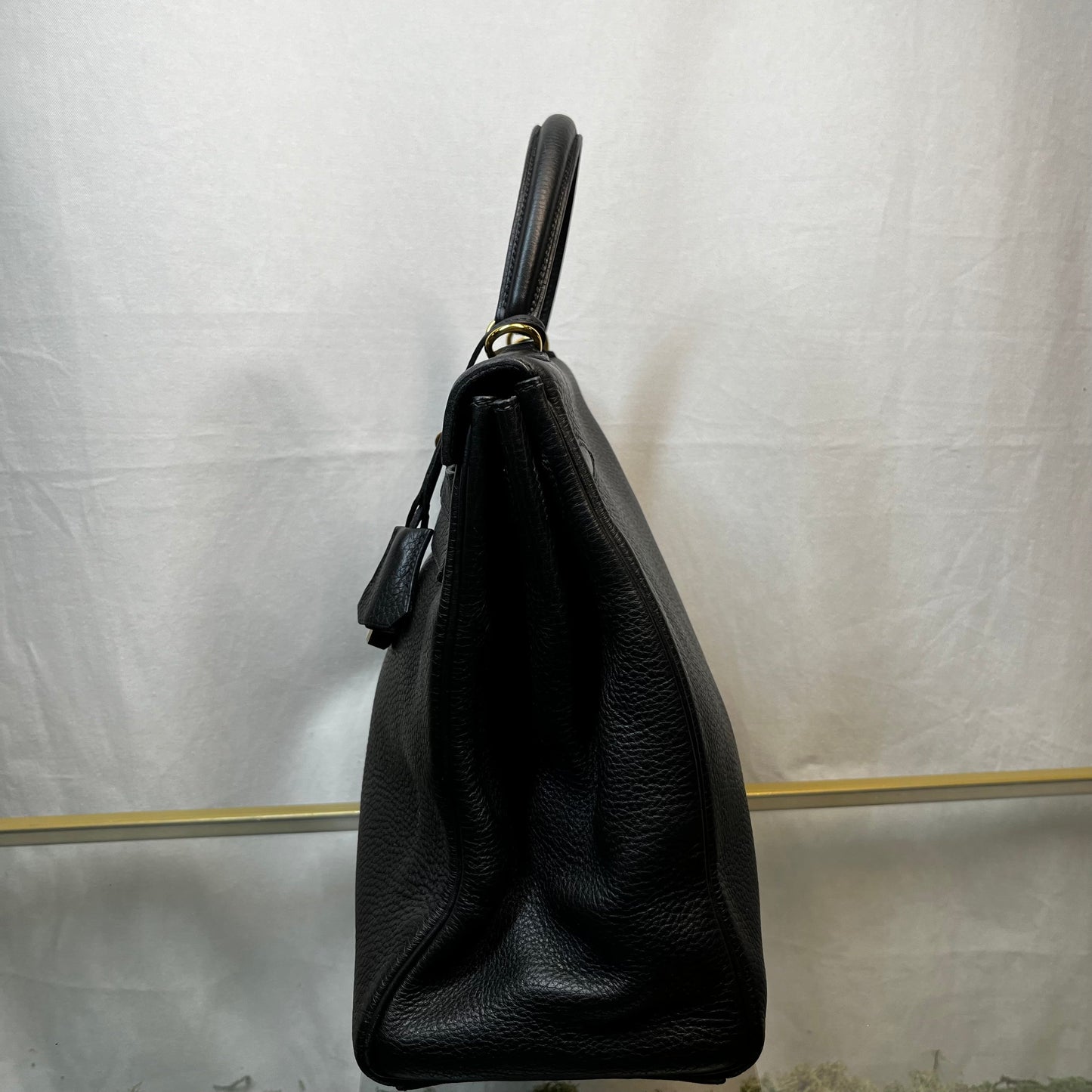 HERMES Kelly 35 Black Clemence Leather Satchel Bag