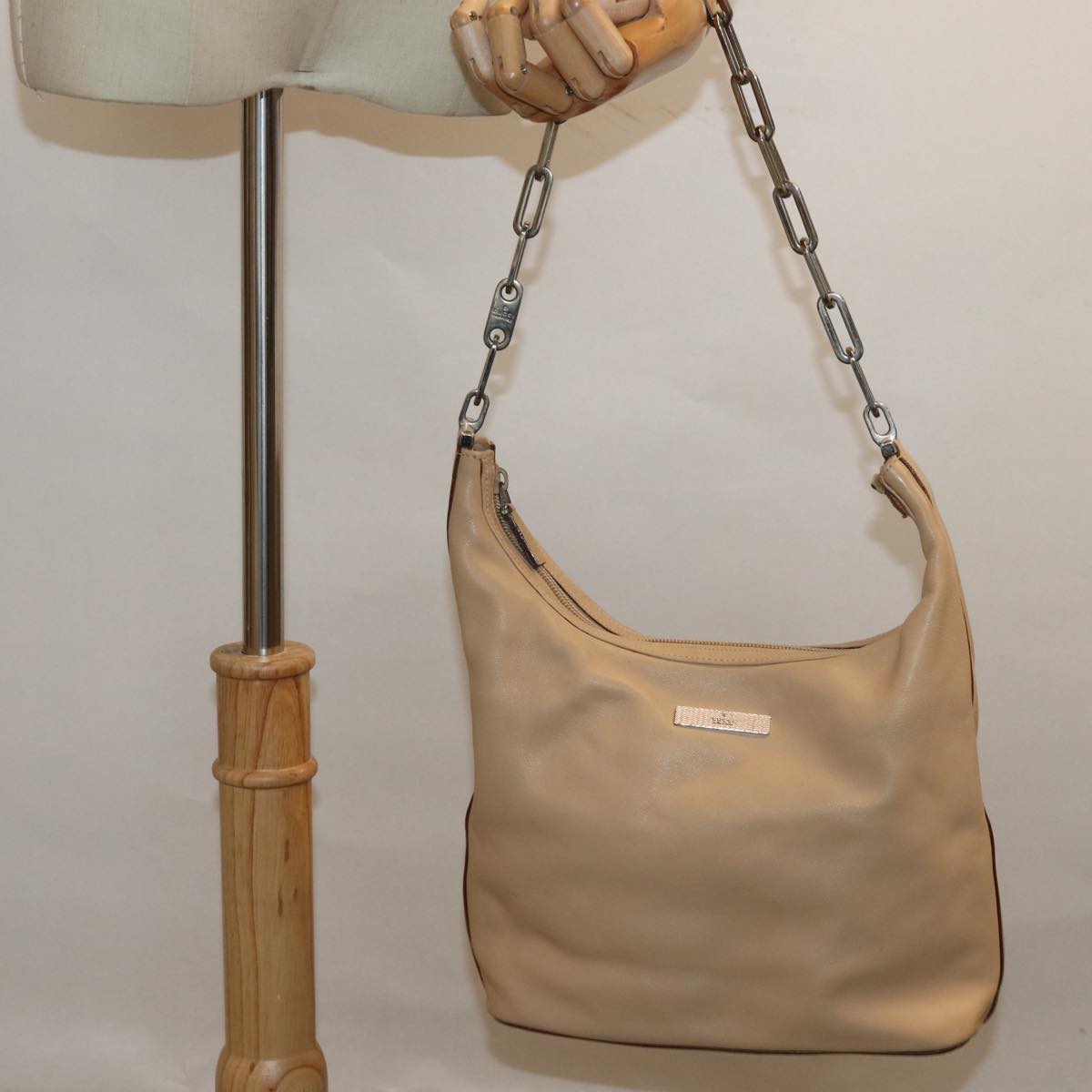 Gucci Jackie Beige Leather Shoulder Bag