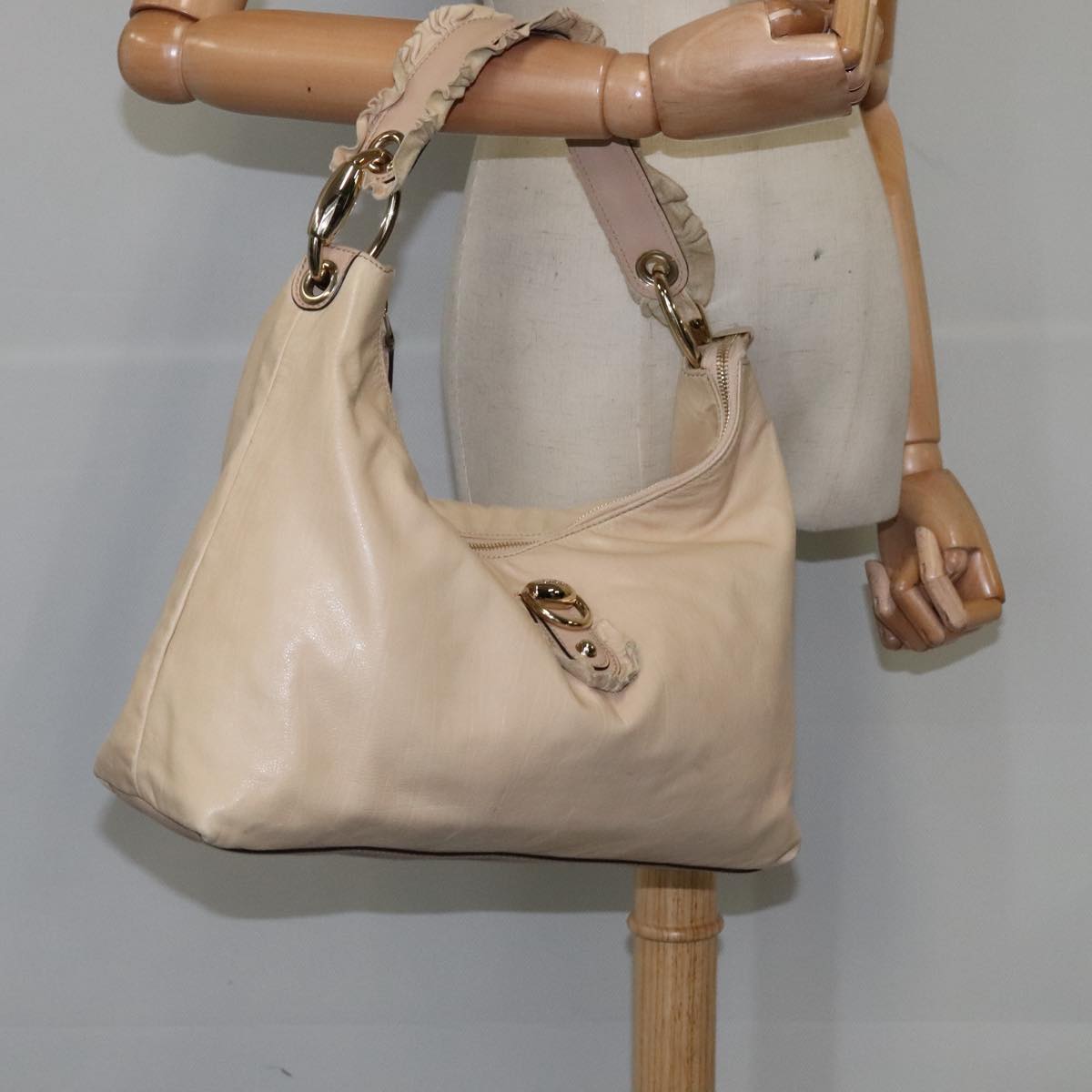 Gucci Hobo Beige Leather Shoulder Bag