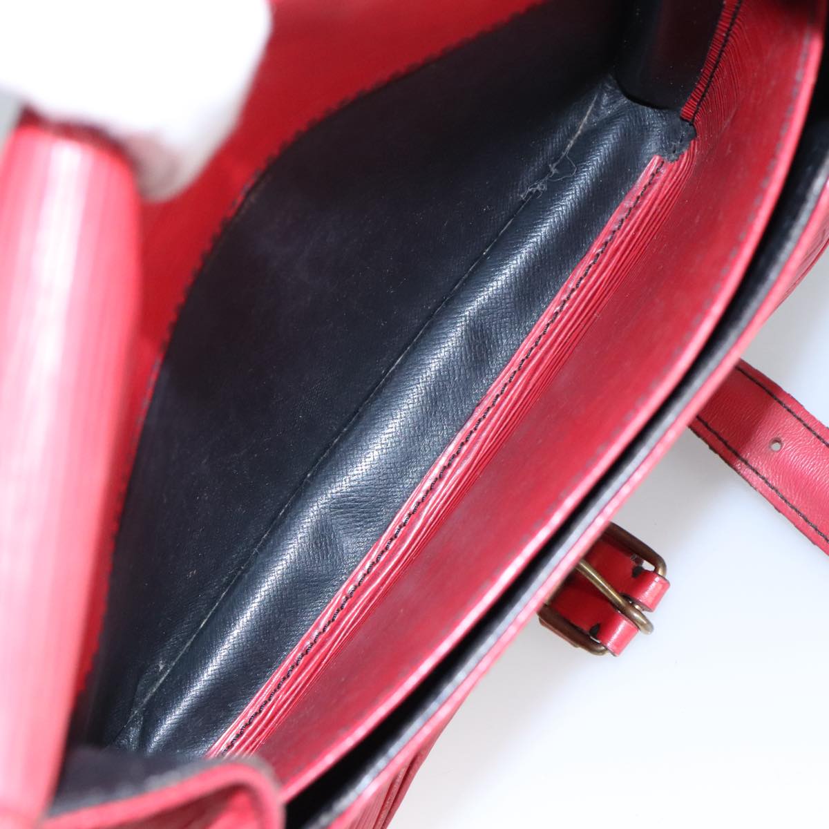 Louis Vuitton Cartouchiere Red Leather Shoulder Bag