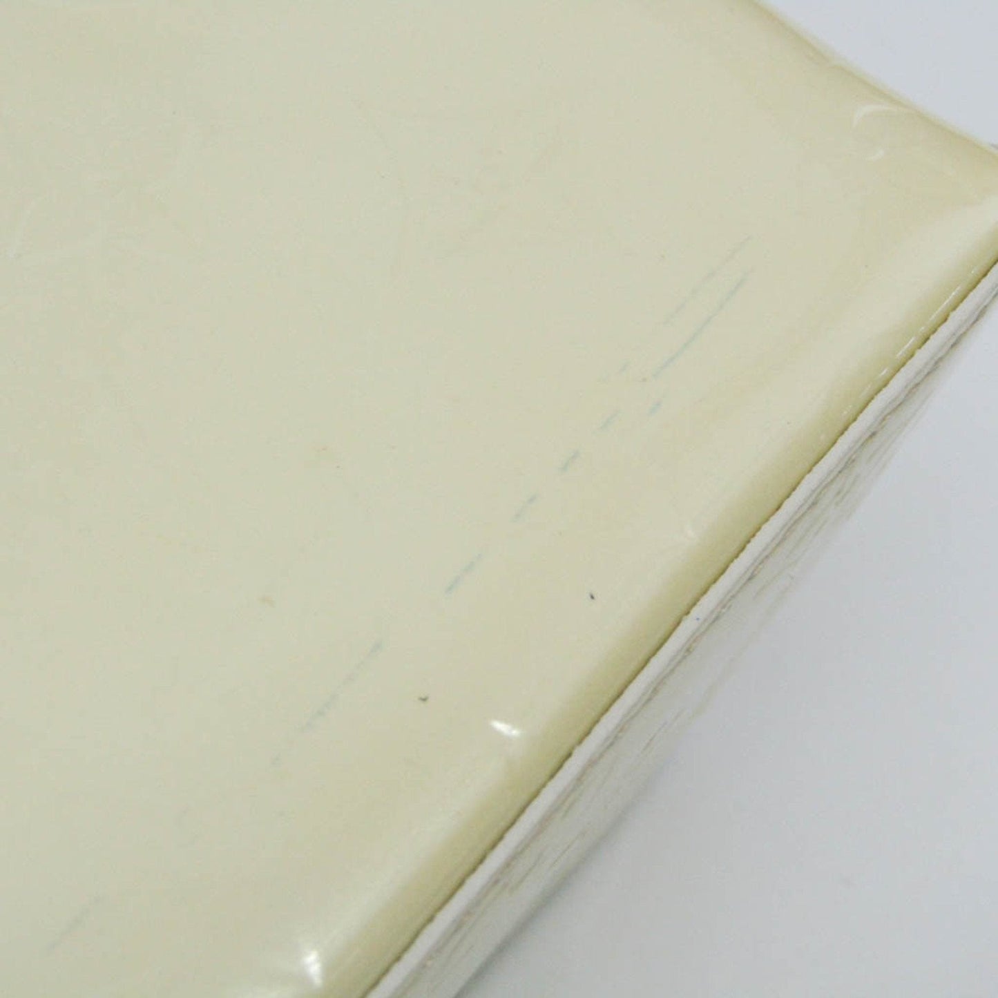 Louis Vuitton Reade Beige Patent Leather Handbag