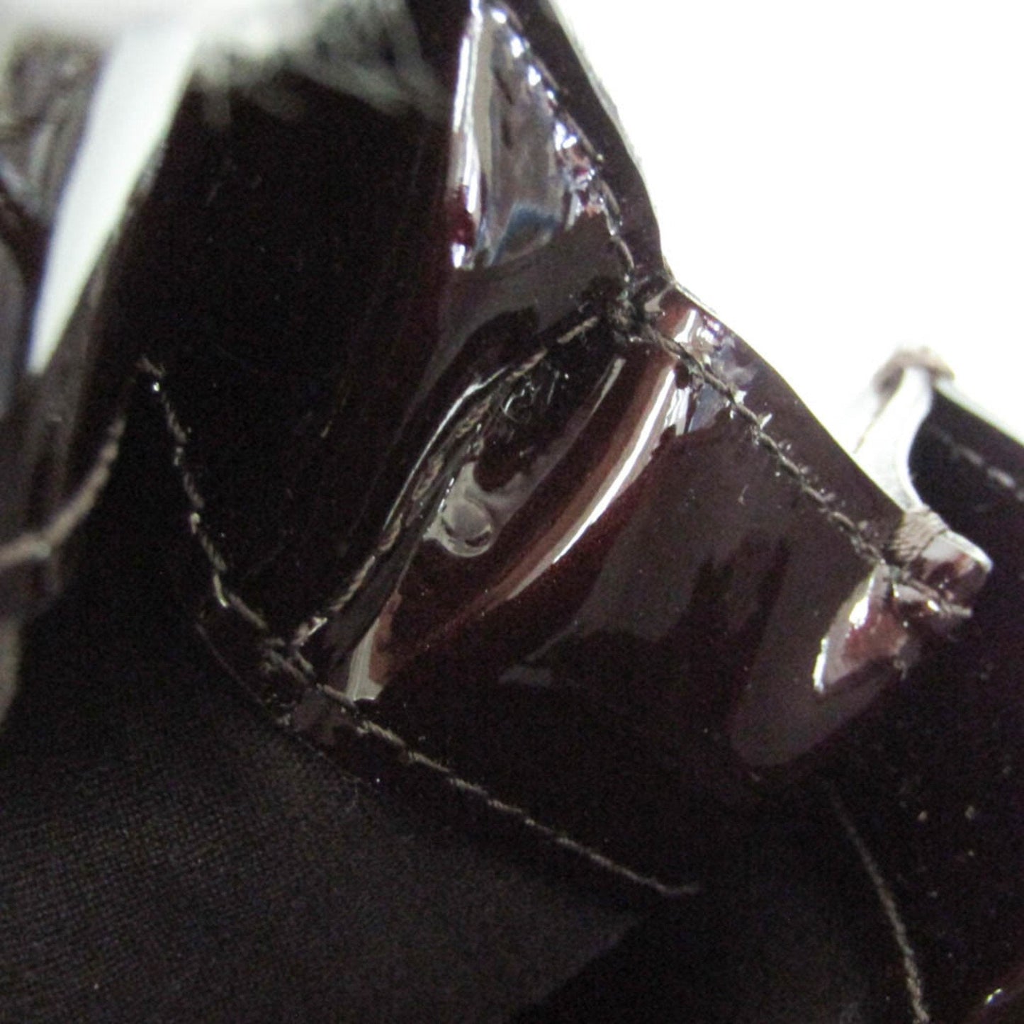 Louis Vuitton Wilshire Burgundy Patent Leather Handbag