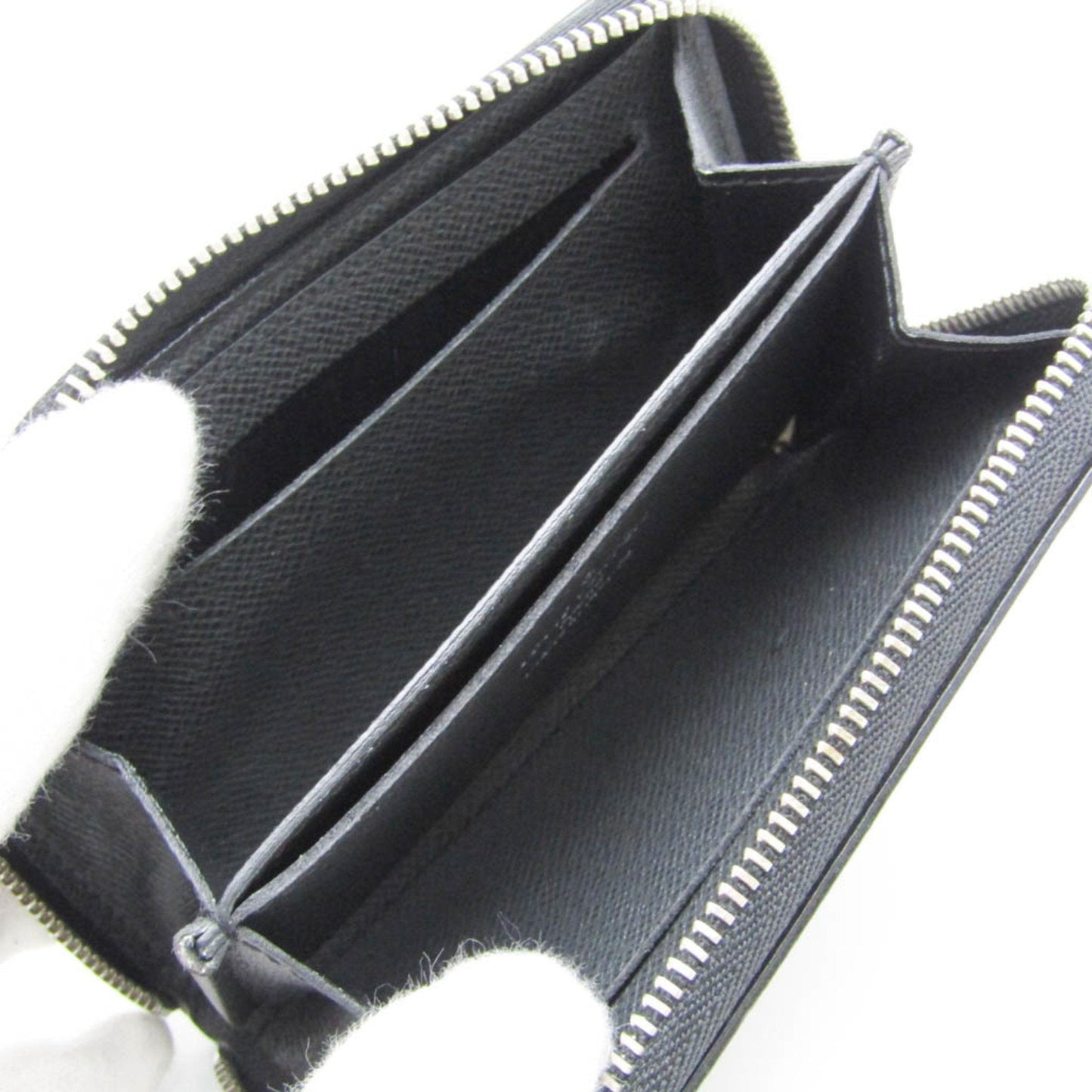 Louis Vuitton Zippy Black Leather Wallet