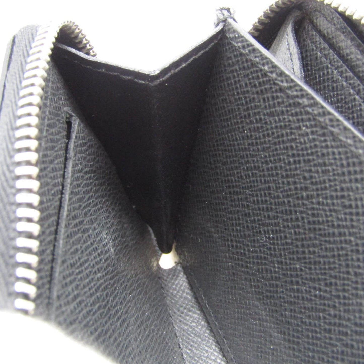 Louis Vuitton Zippy Black Leather Wallet