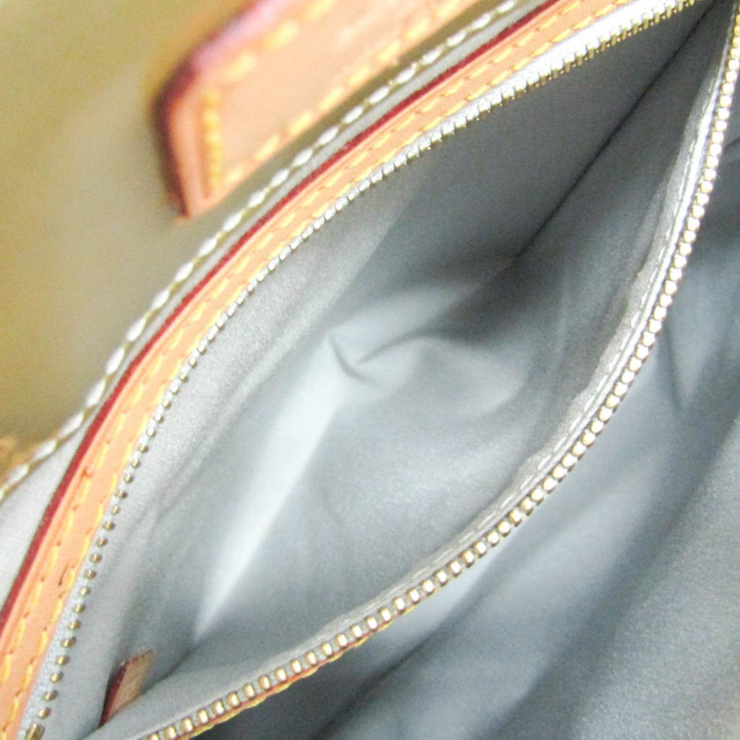 Louis Vuitton Reade Green Patent Leather Tote Bag