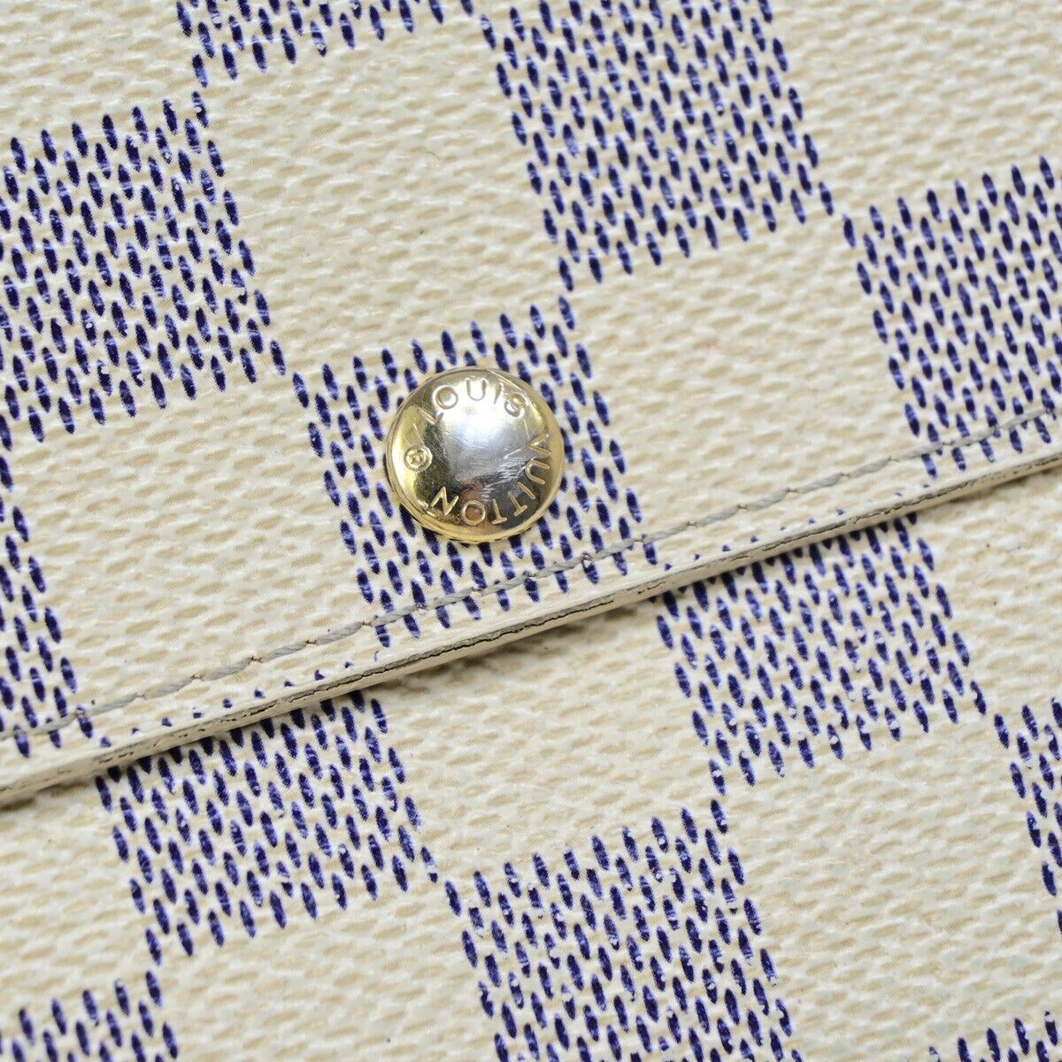 Louis Vuitton Portefeuille Sarah White White Gold Wallet