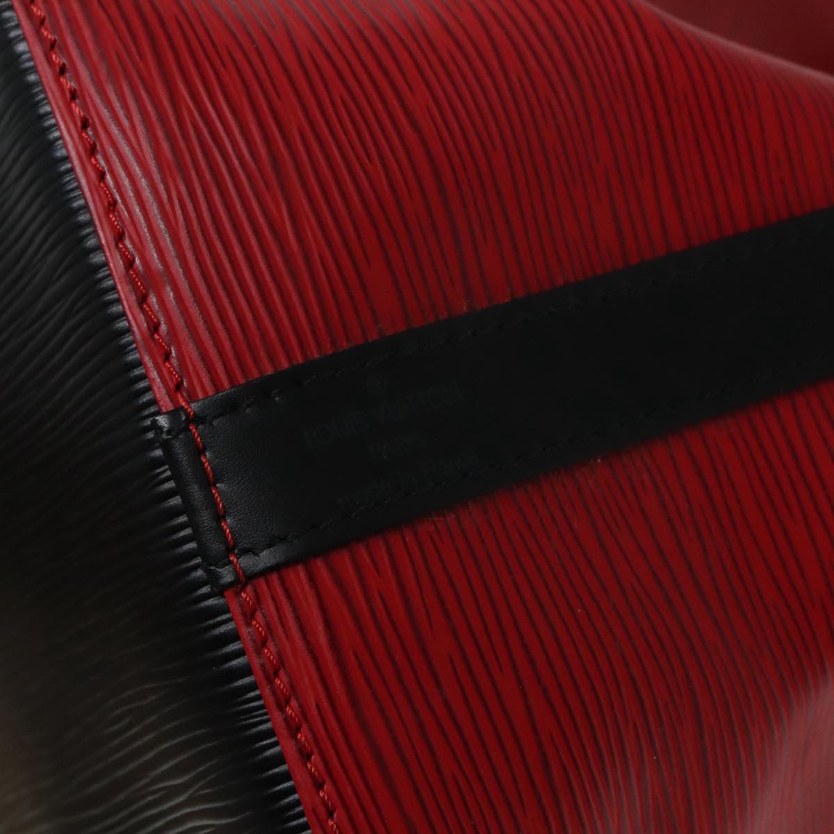 Louis Vuitton Noe Red Leather Shoulder Bag
