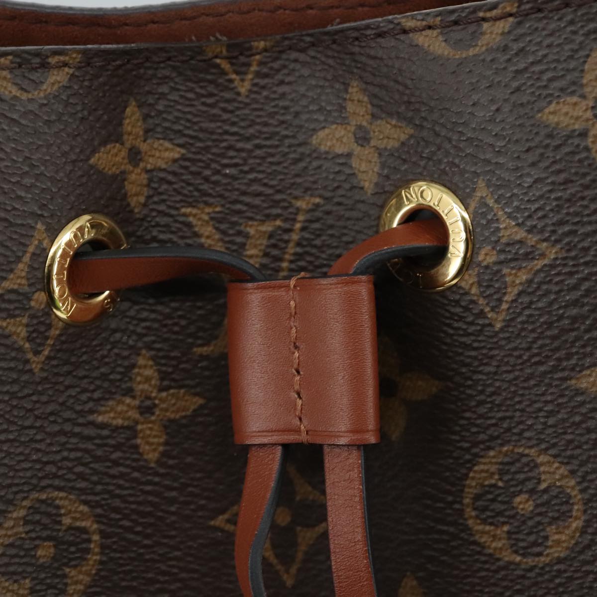 Louis Vuitton Néonoé Brown Canvas Shoulder Bag