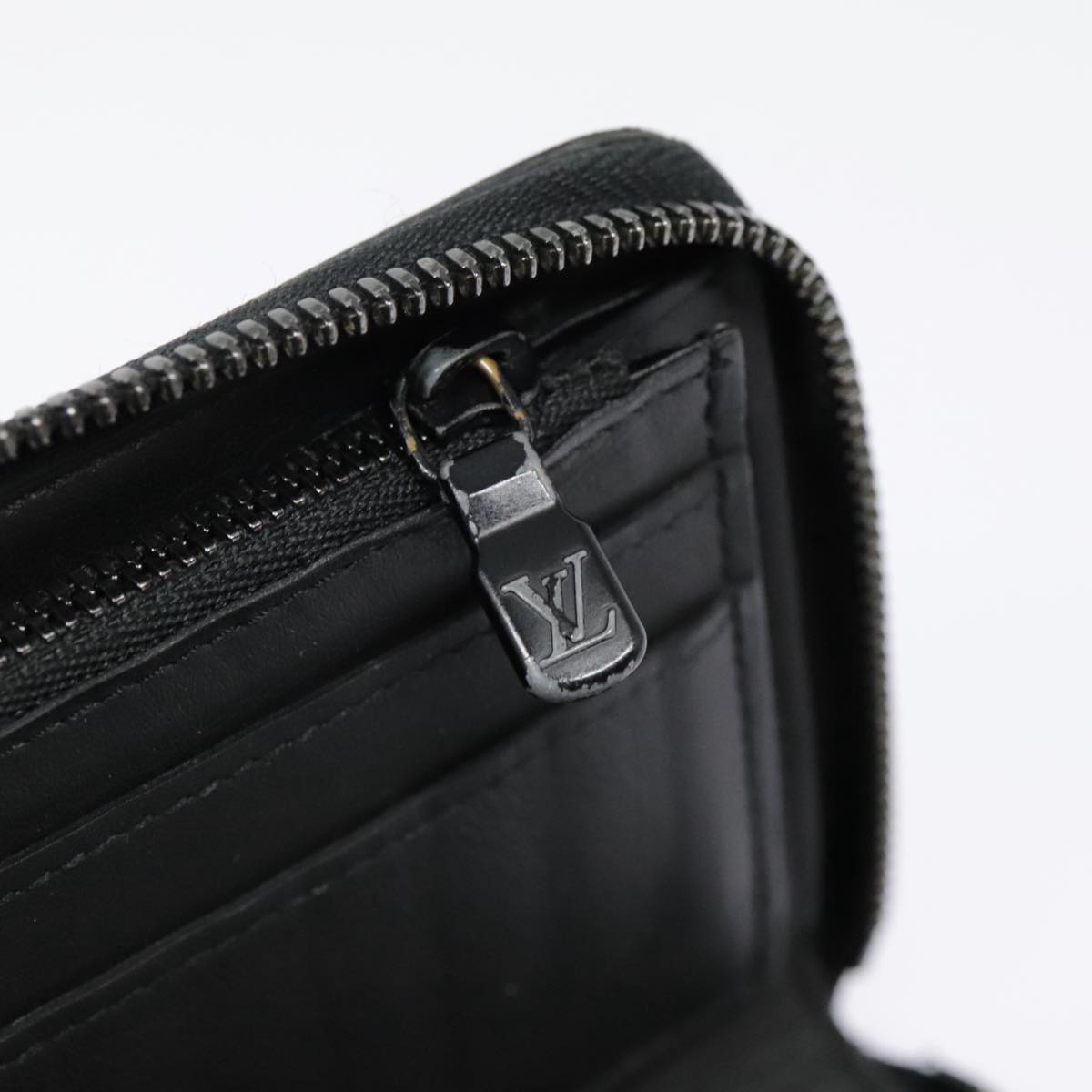 Louis Vuitton Zippy Wallet Vertical Black Leather Wallet