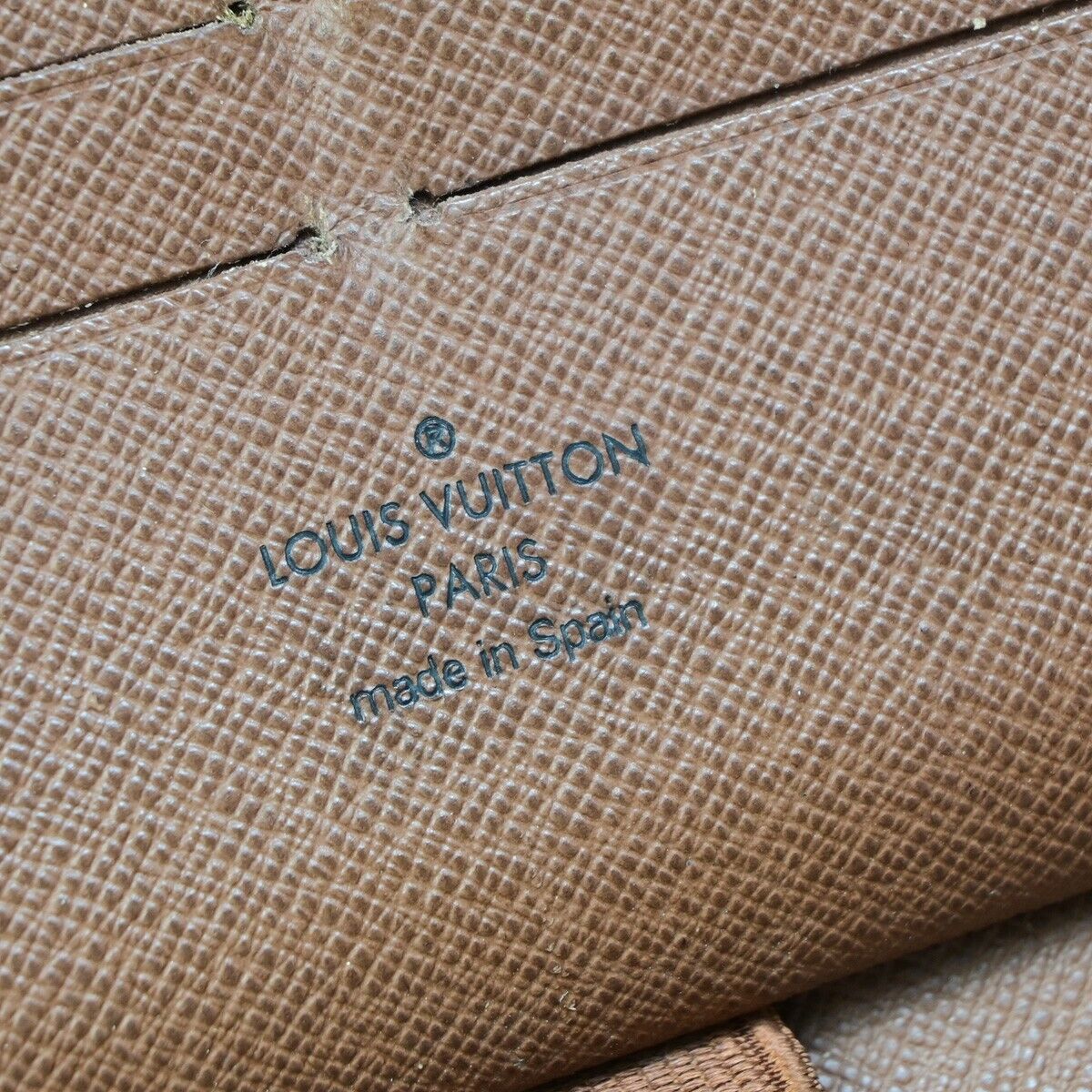Louis Vuitton Zippy Organizer Brown Calfskin Wallet