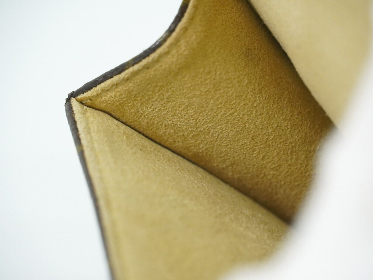 Louis Vuitton Pochette Florentine Brown Gold Plated Clutch Bag