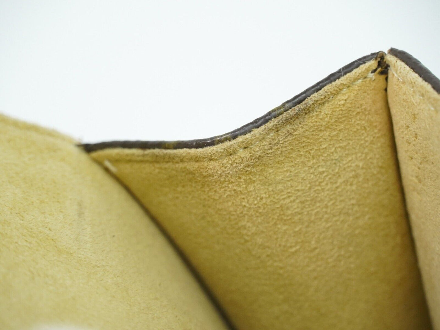 Louis Vuitton Pochette Florentine Brown Gold Plated Clutch Bag