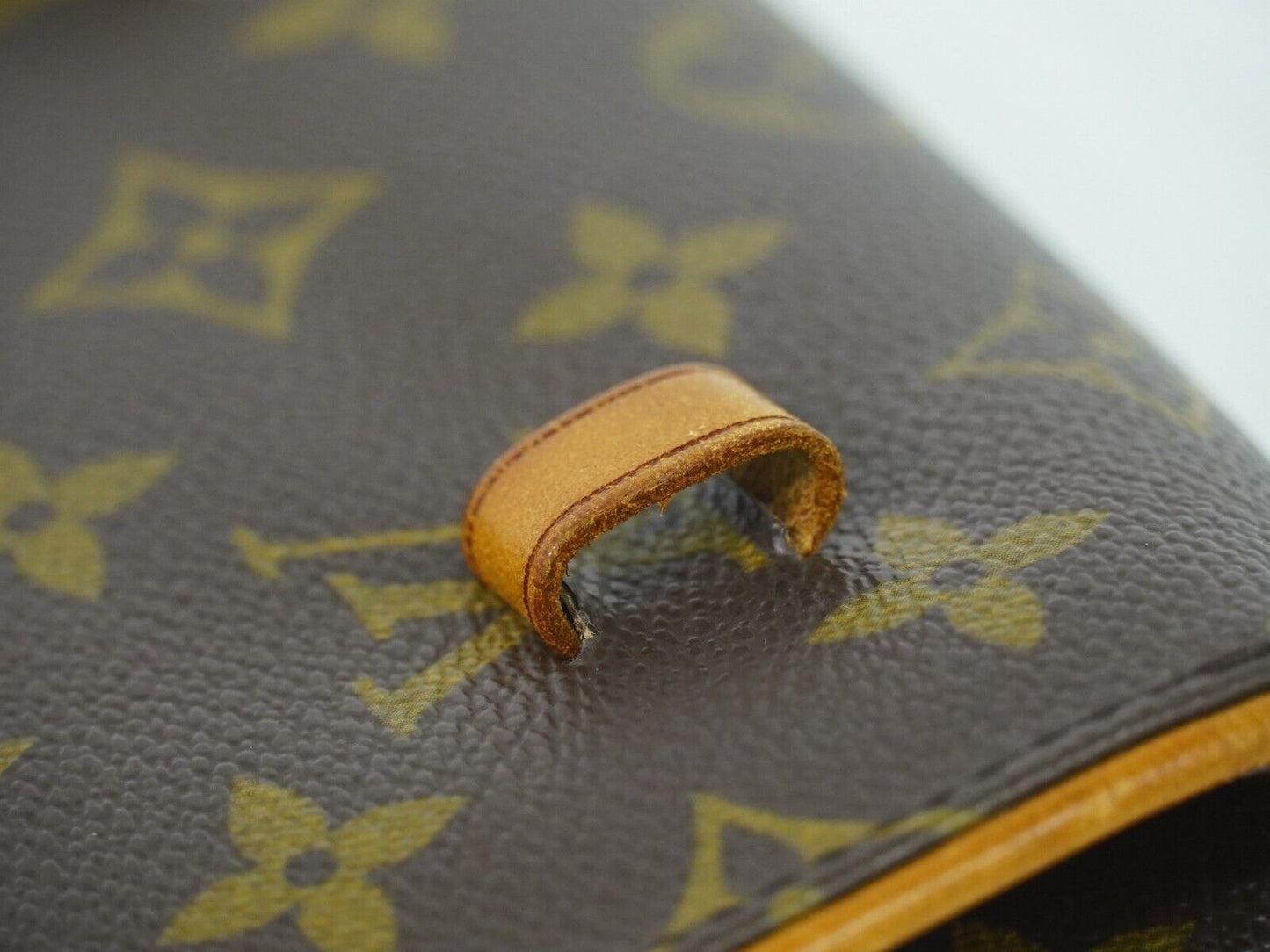 Louis Vuitton Pochette Florentine Brown Gold Plated Clutch Bag