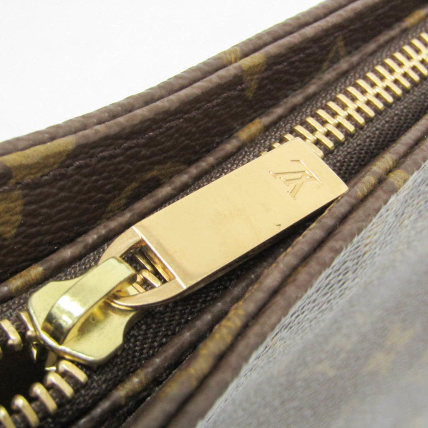 Louis Vuitton Looping Brown Canvas Shoulder Bag