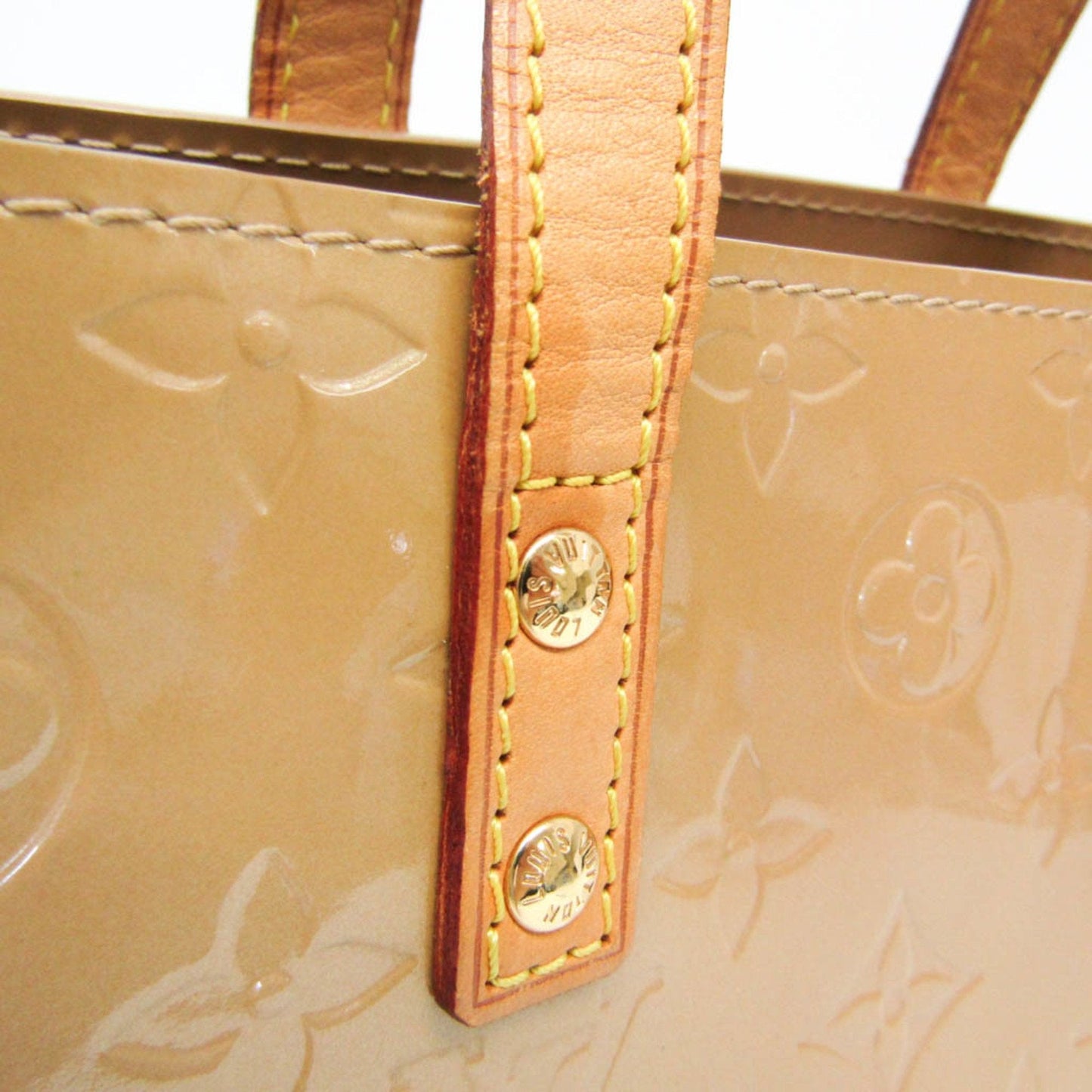 Louis Vuitton Reade Beige Patent Leather Handbag