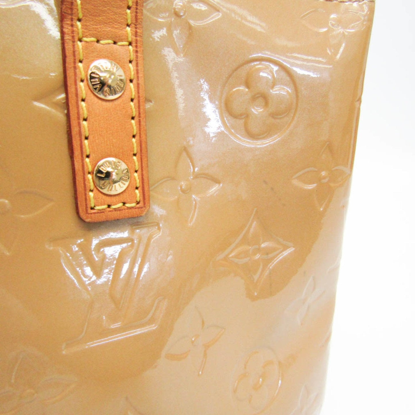Louis Vuitton Reade Beige Patent Leather Handbag