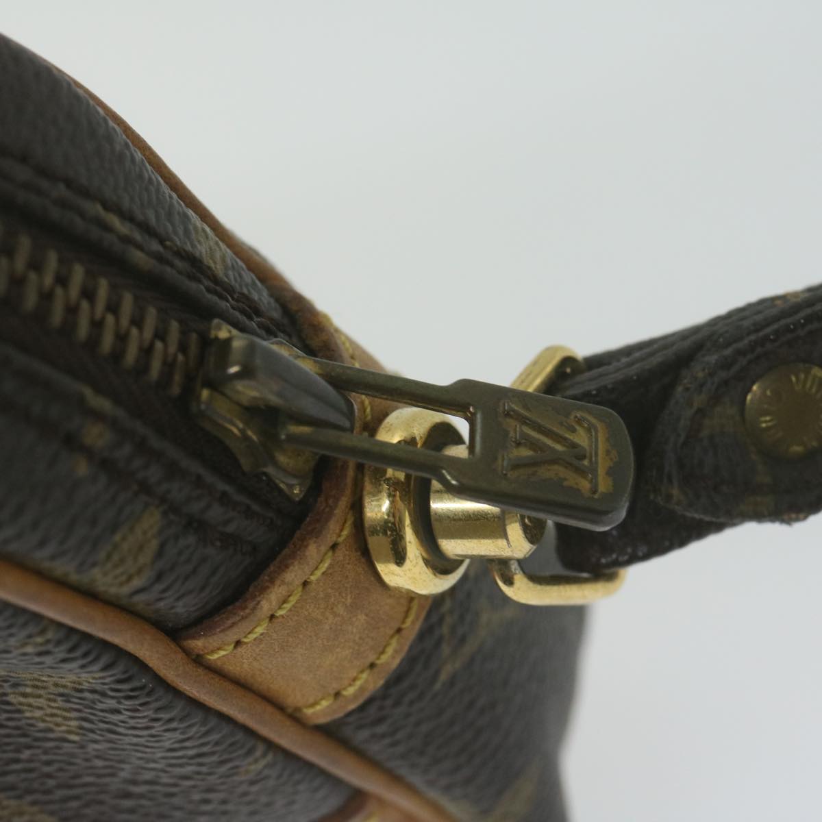 Louis Vuitton Marly Dragonne Brown Canvas Clutch Bag