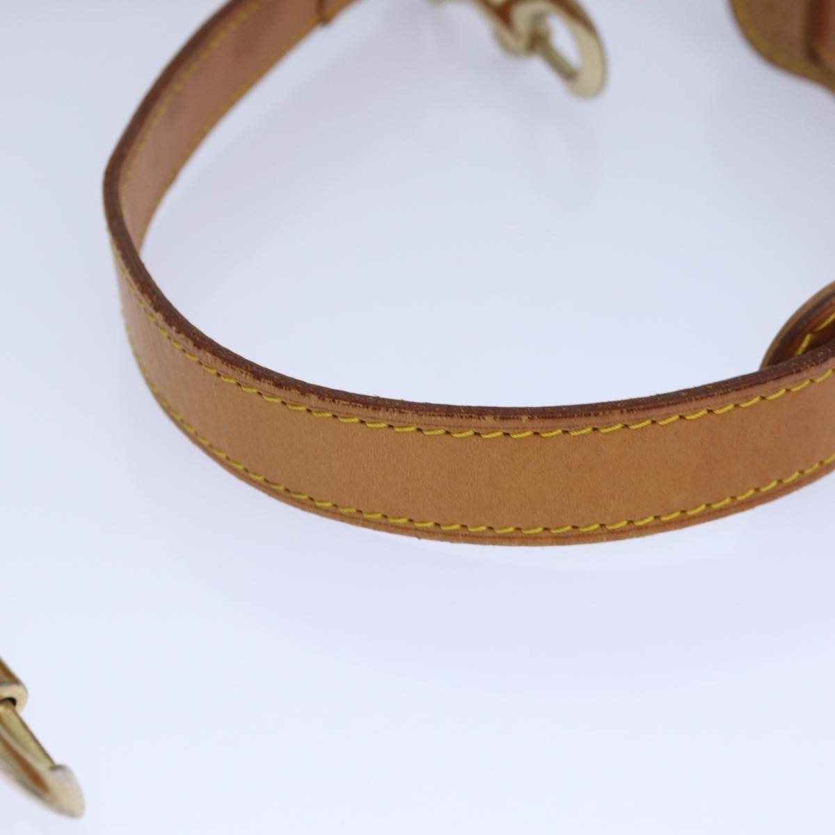 Louis Vuitton Bandoulière De Sac Beige Leather Bag Jewelry