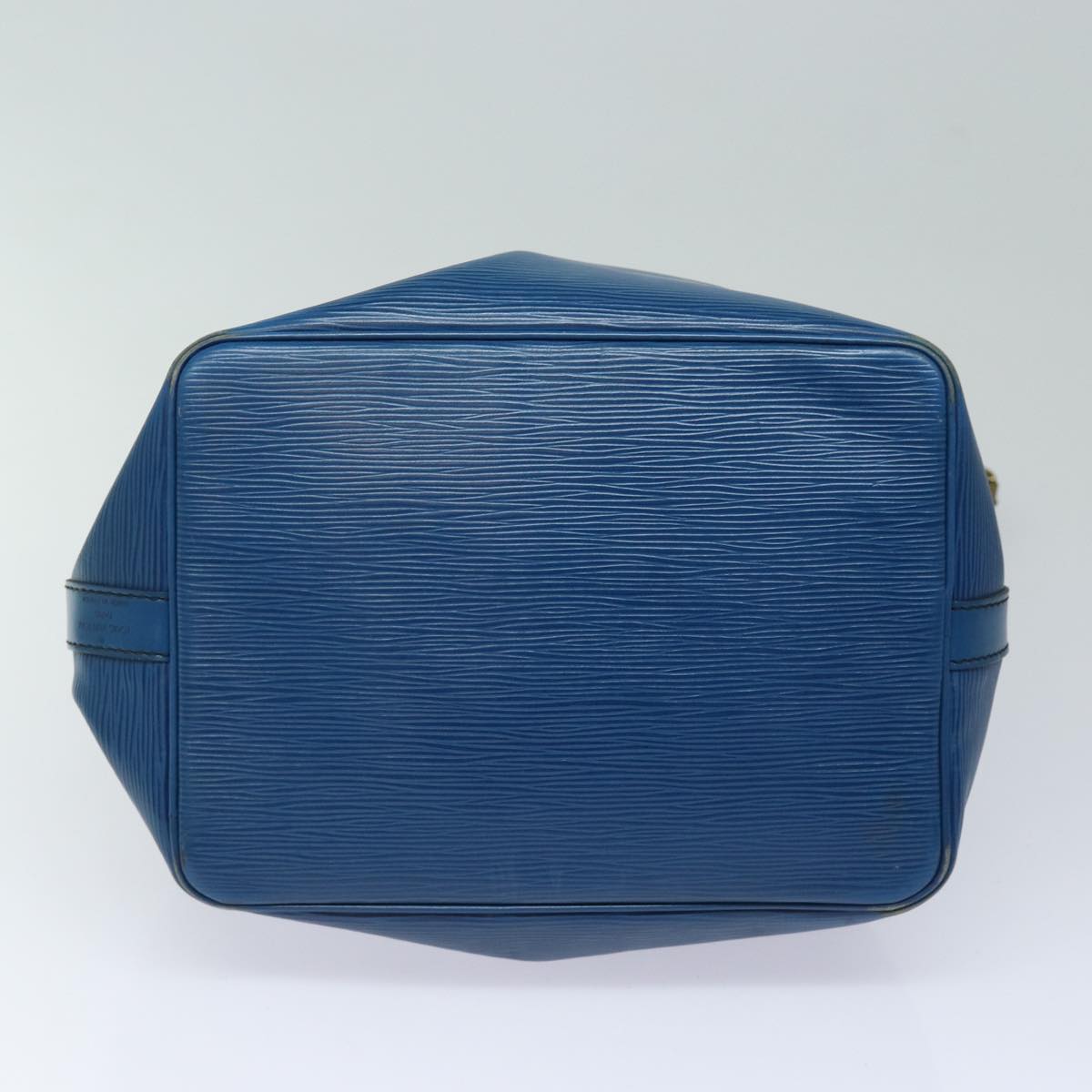 Louis Vuitton Noe Blue Leather Shoulder Bag