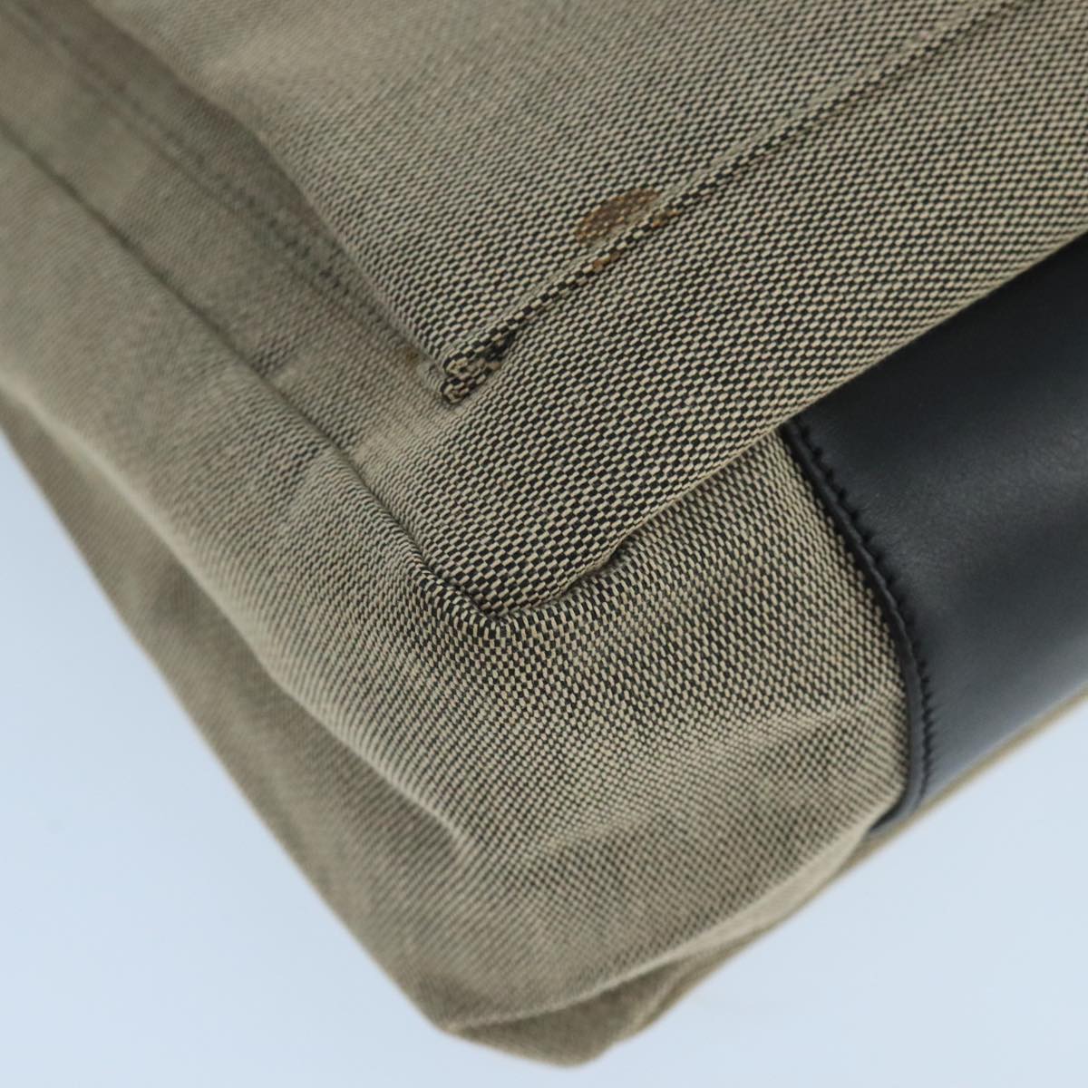 Gucci Bamboo Beige Canvas Shoulder Bag