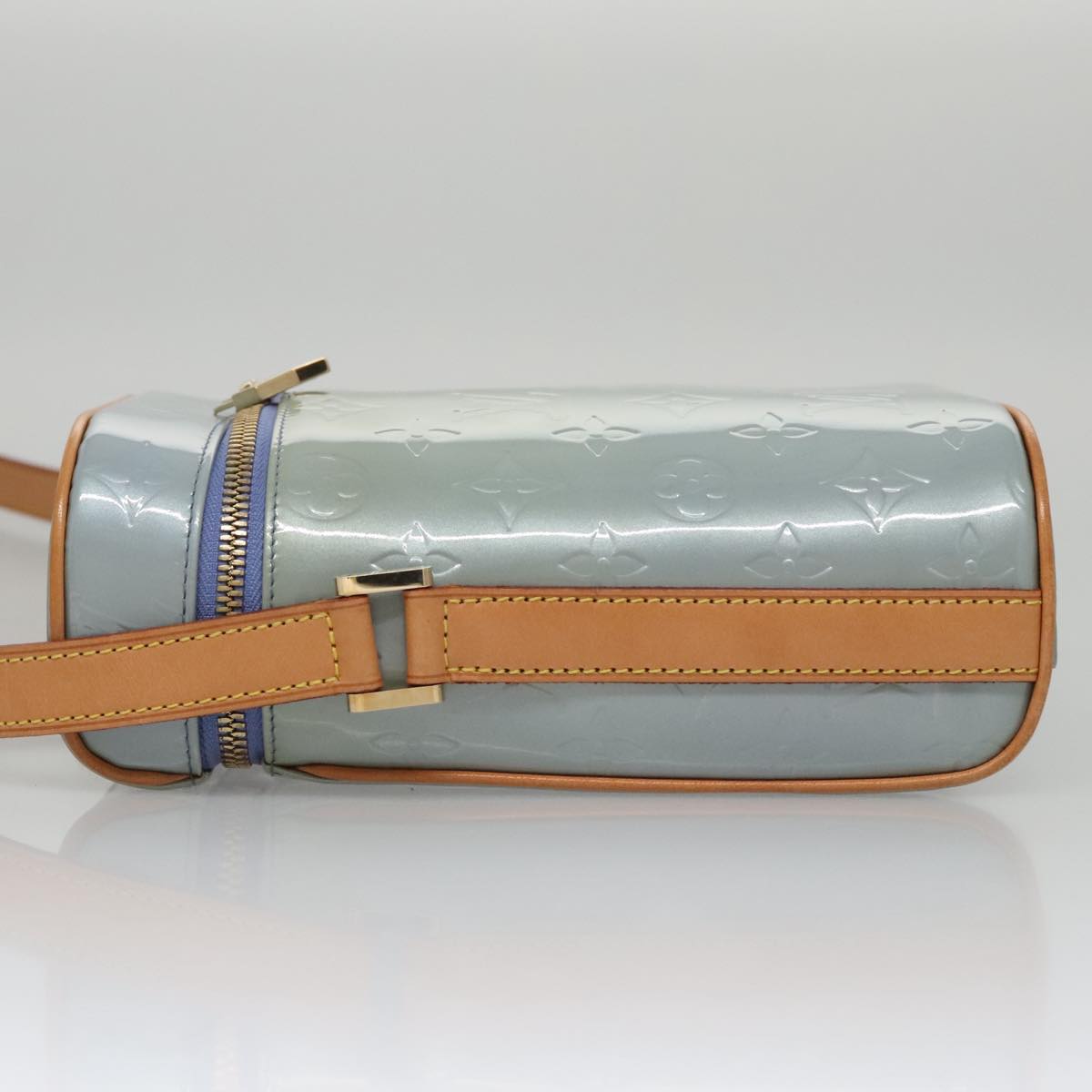 Louis Vuitton Sullivan Grey Patent Leather Shoulder Bag