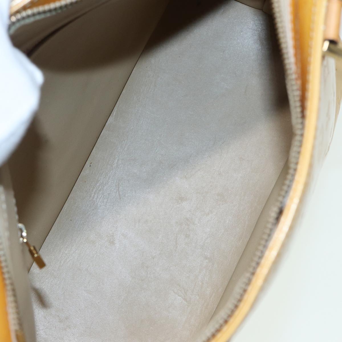 Louis Vuitton Houston Beige Patent Leather Handbag