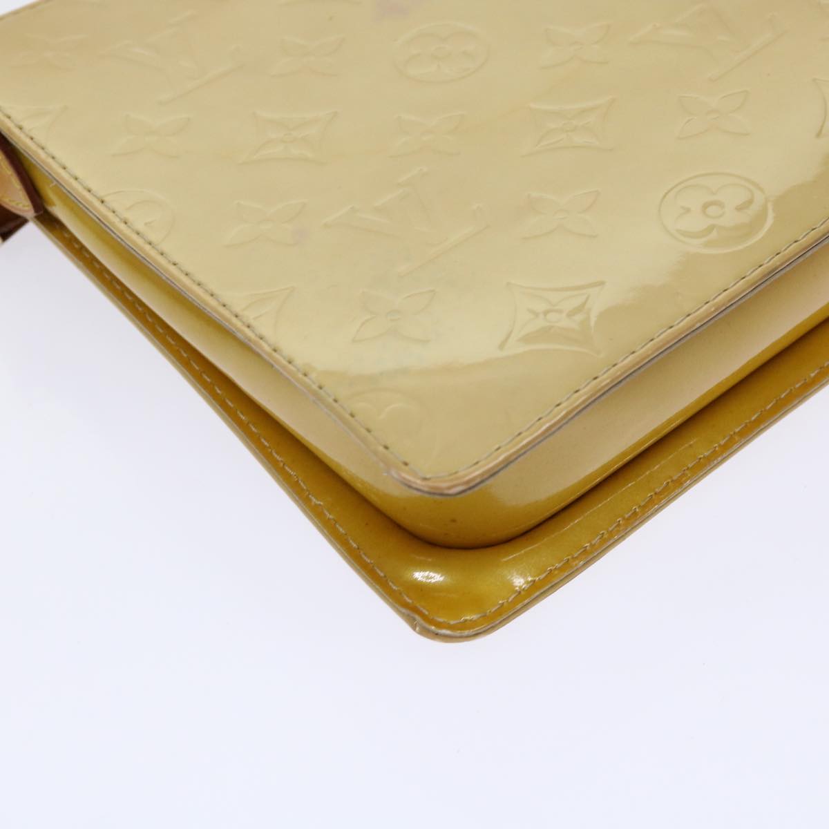 Louis Vuitton Mott Beige Patent Leather Clutch Bag