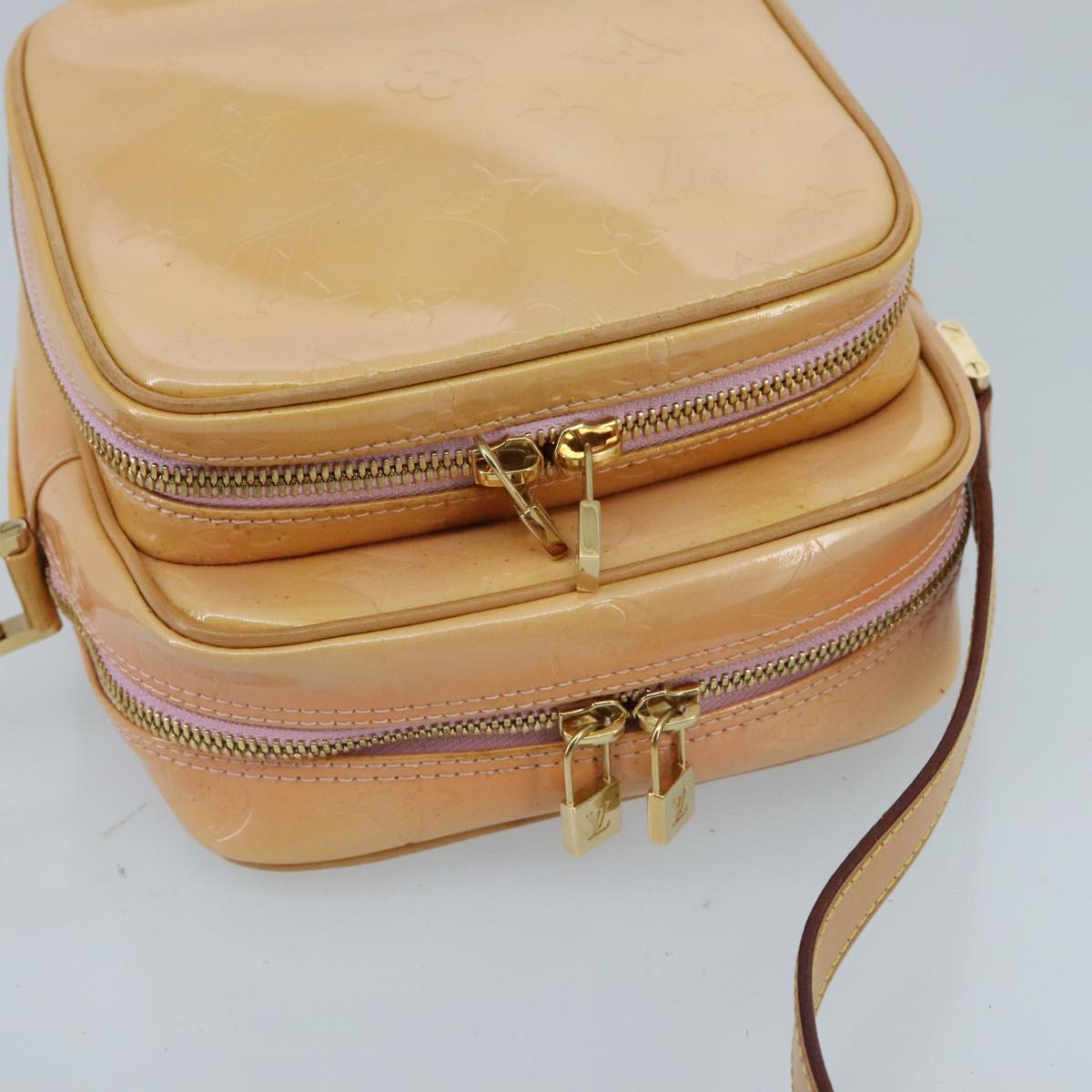 Louis Vuitton Wooster Camel Patent Leather Shoulder Bag