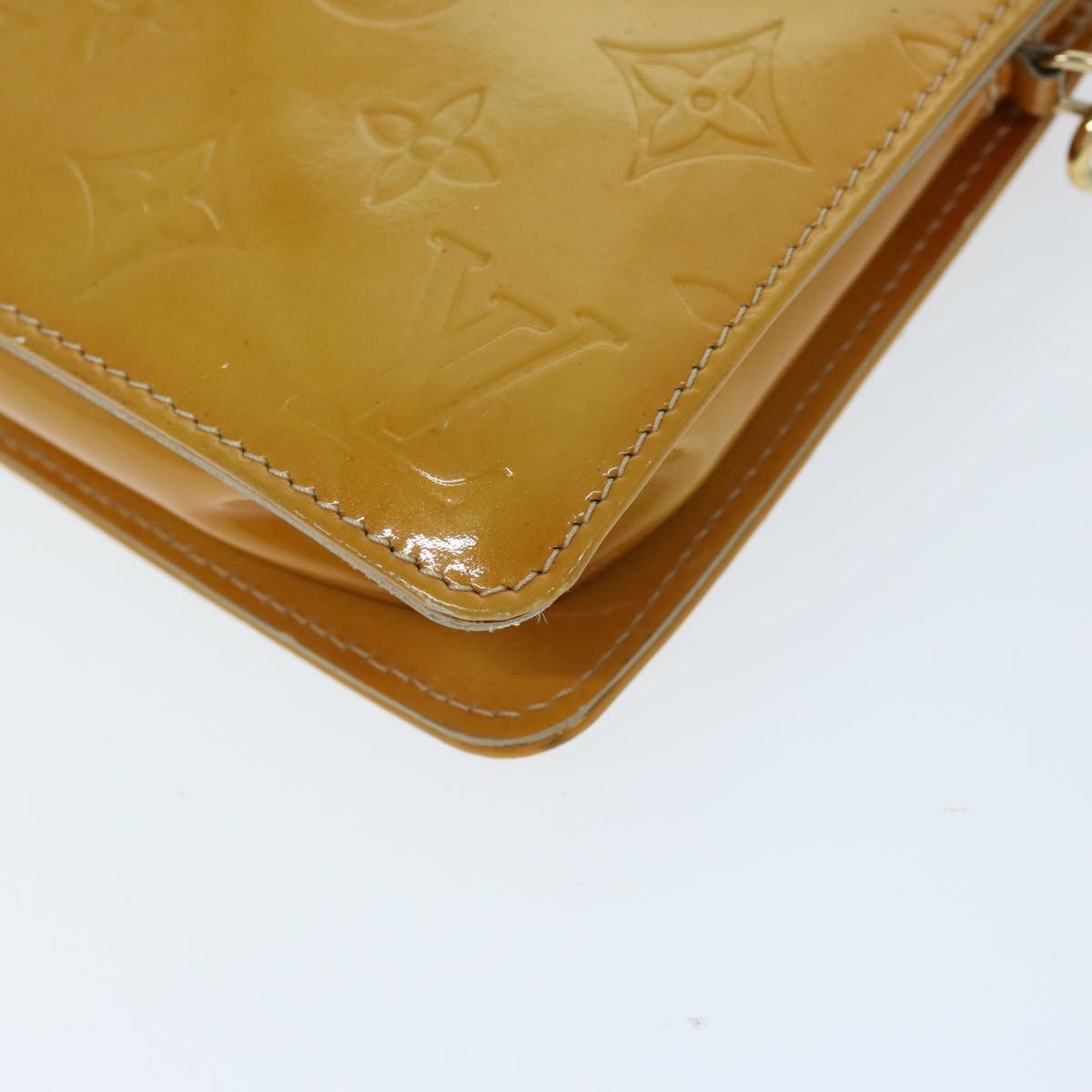Louis Vuitton Lexington Beige Patent Leather Clutch Bag