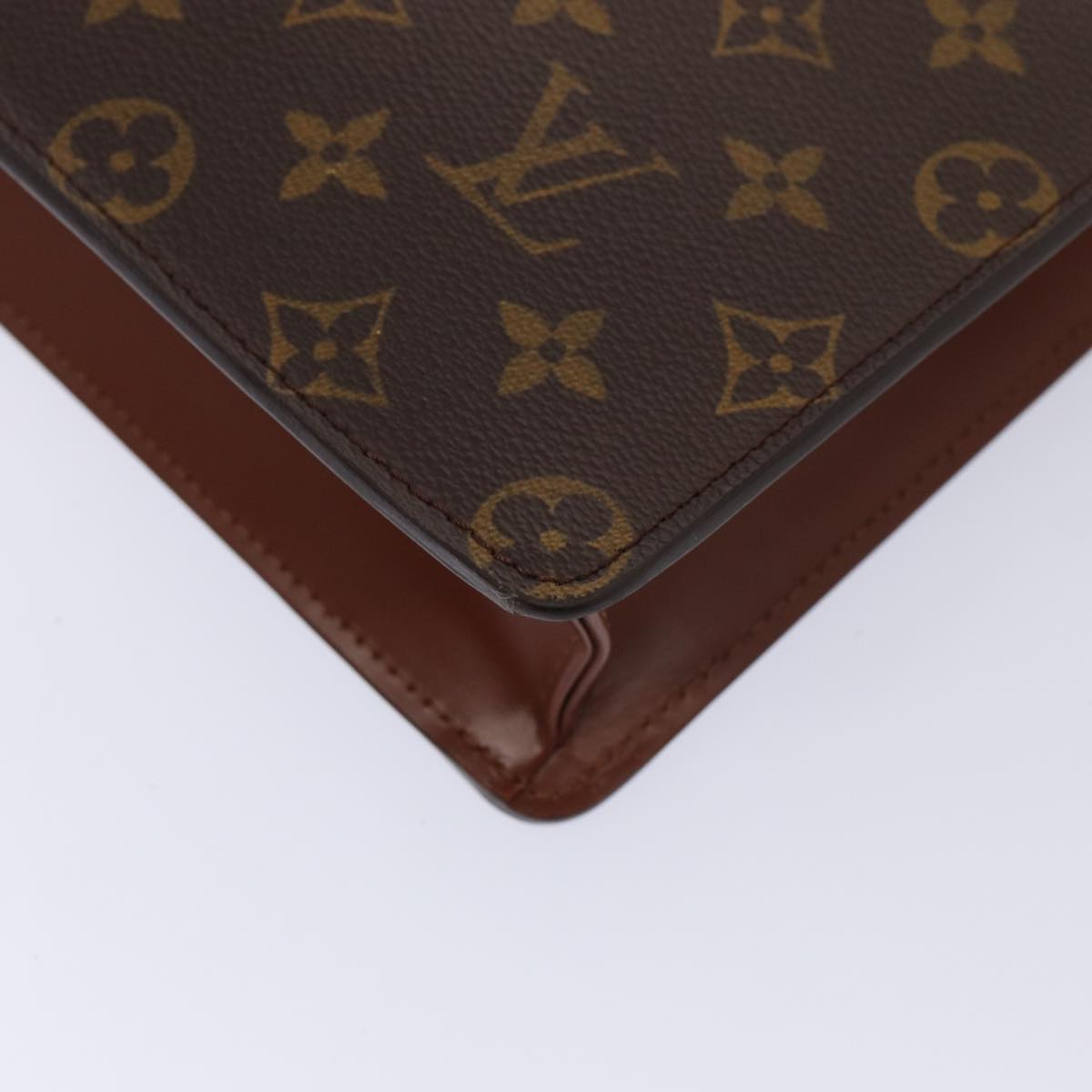 Louis Vuitton Pochette A4 Brown Canvas Clutch Bag