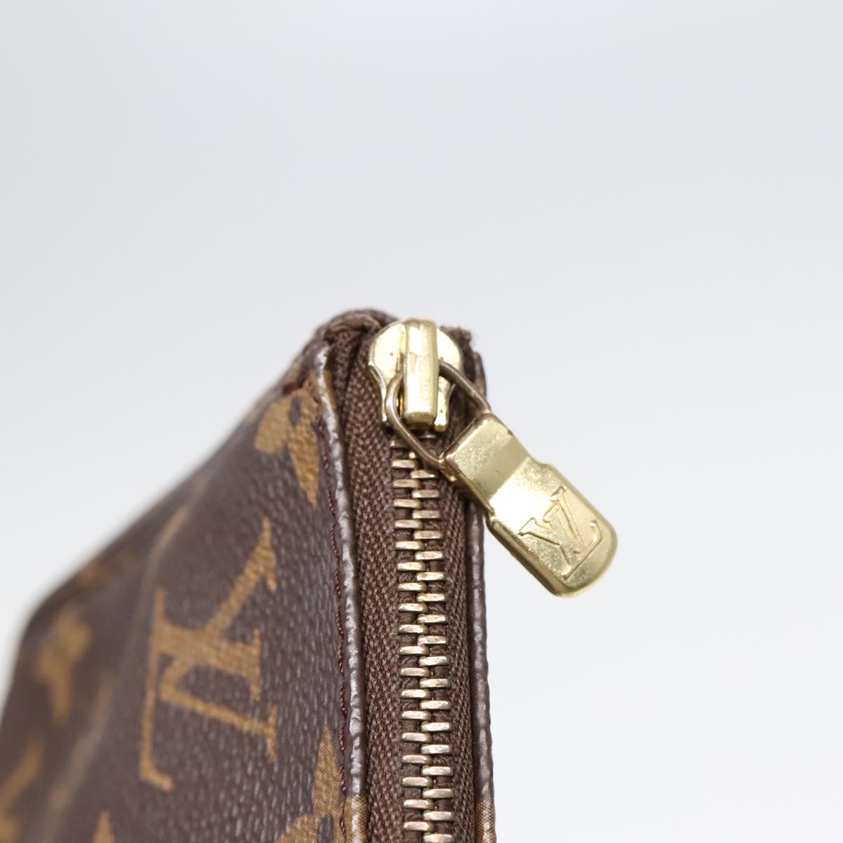Louis Vuitton Pochette Accessoire Brown Canvas Clutch Bag
