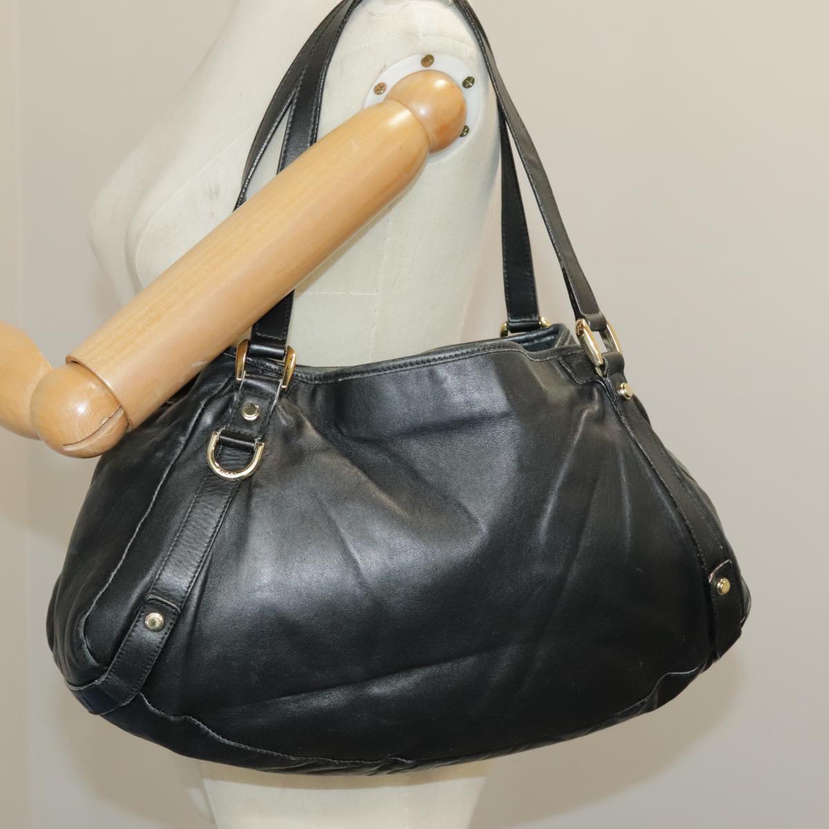 Gucci Abbey Black Leather Tote Bag