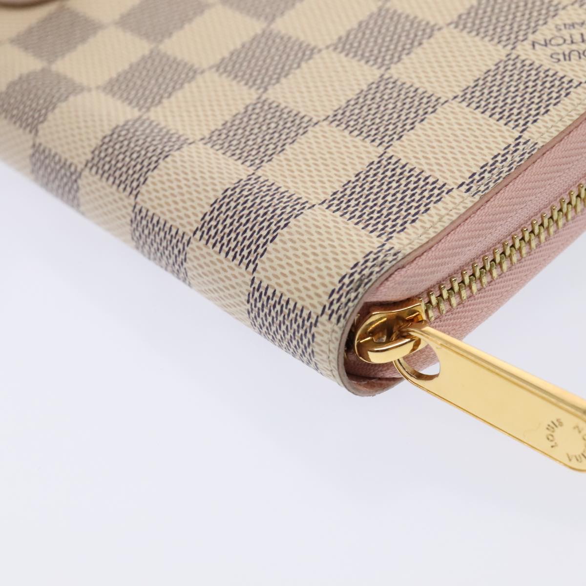 Louis Vuitton Zippy Wallet White Canvas Wallet