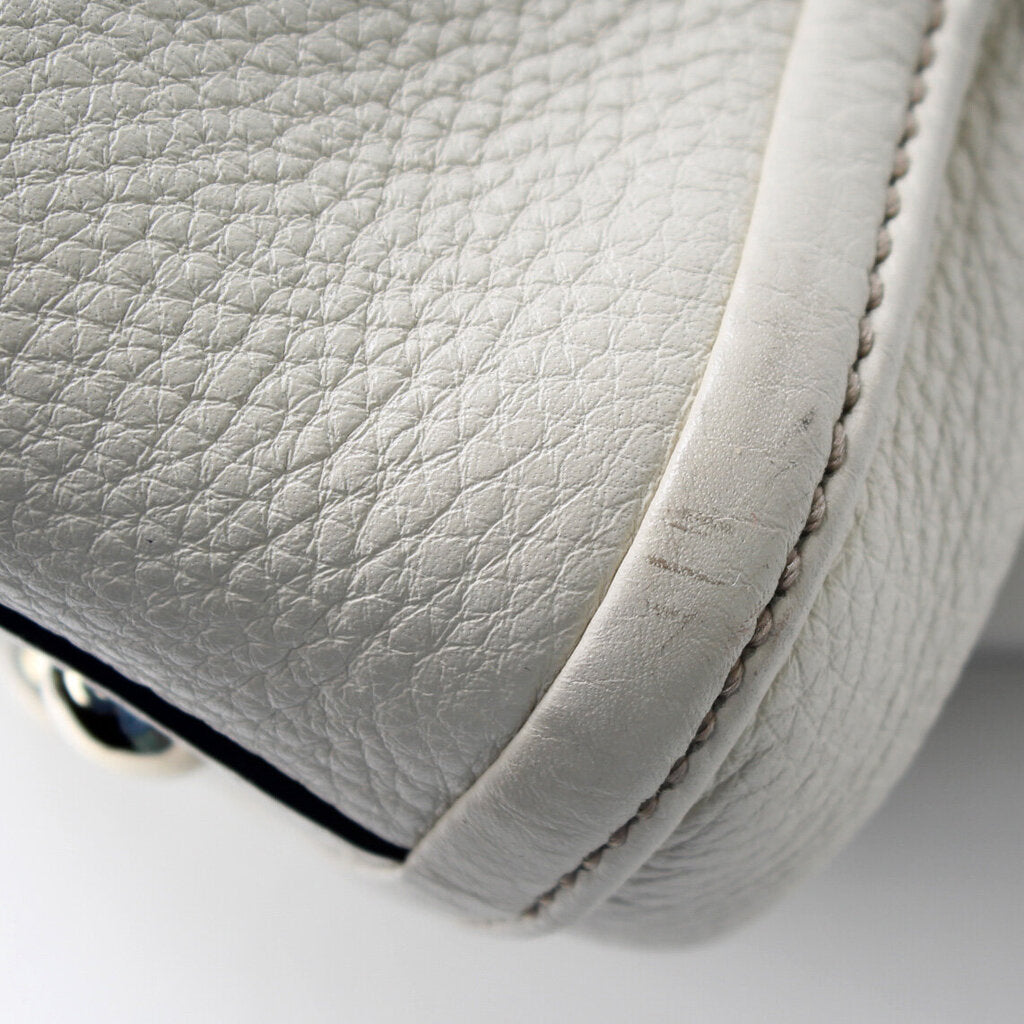 336751 Soho Leather Shoulder