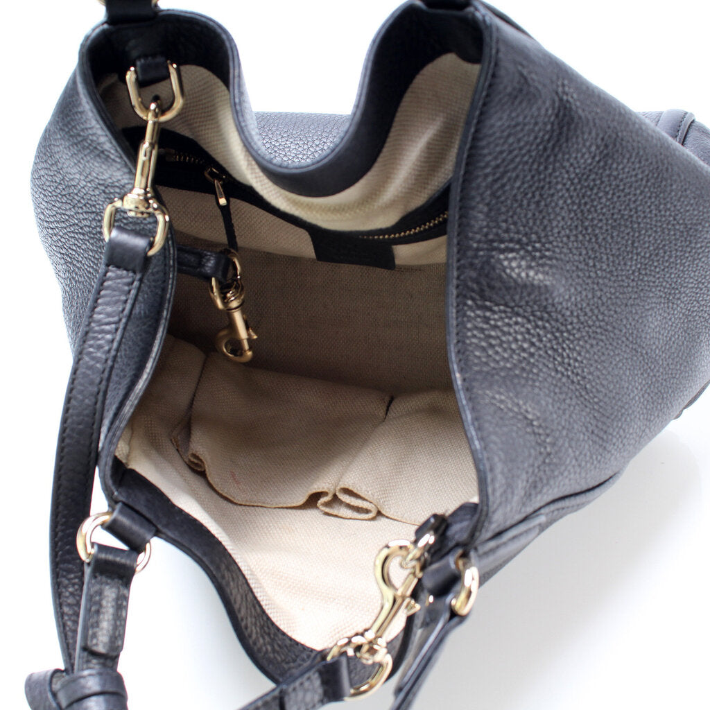 336751 Soho Leather Shoulder