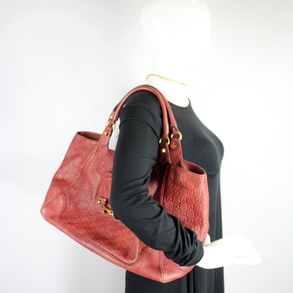 223958 Pelham Guccisima