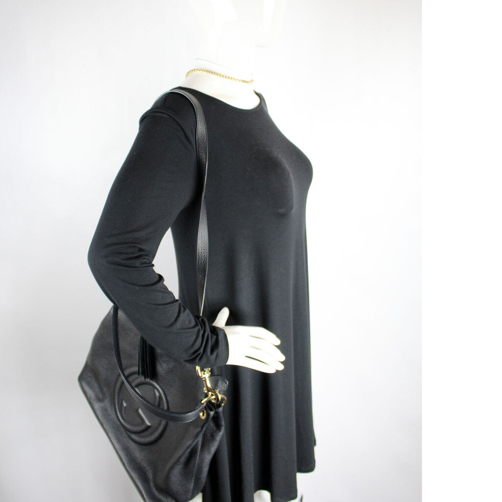 408825 Soho Shoulder Bag