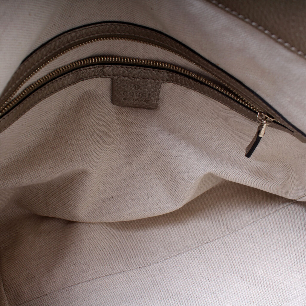 269949 Bella Zip Top Handle