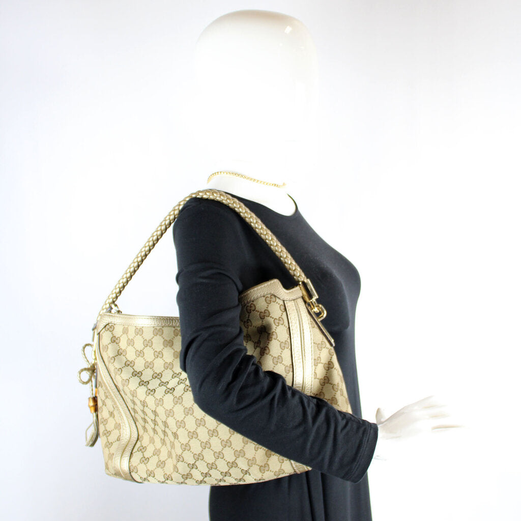269949 Bella Zip Top Handle