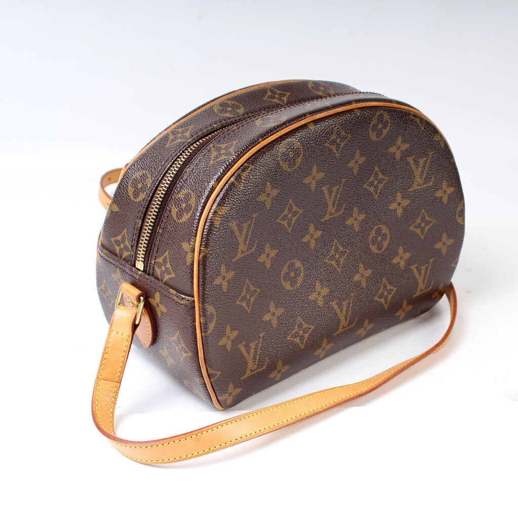 Blois Crossbody Monogram