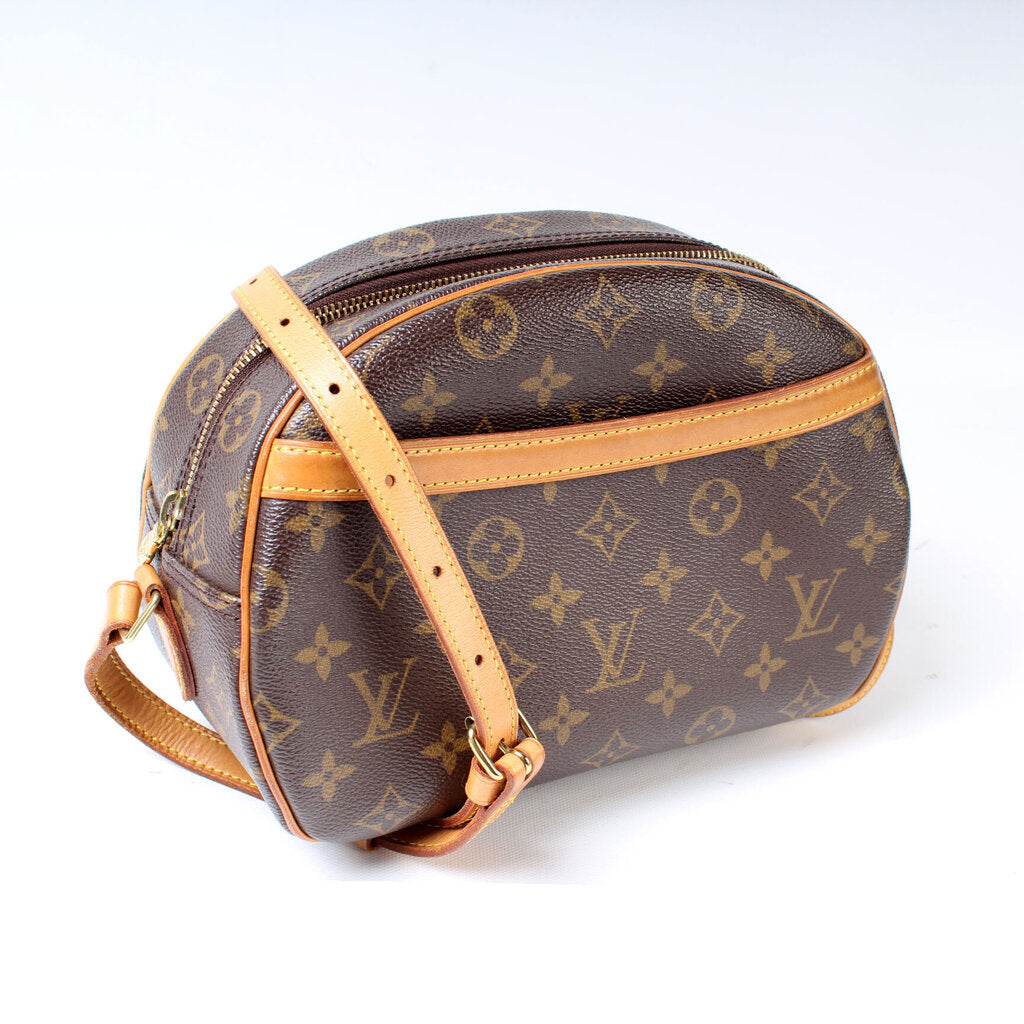 Blois Crossbody Monogram