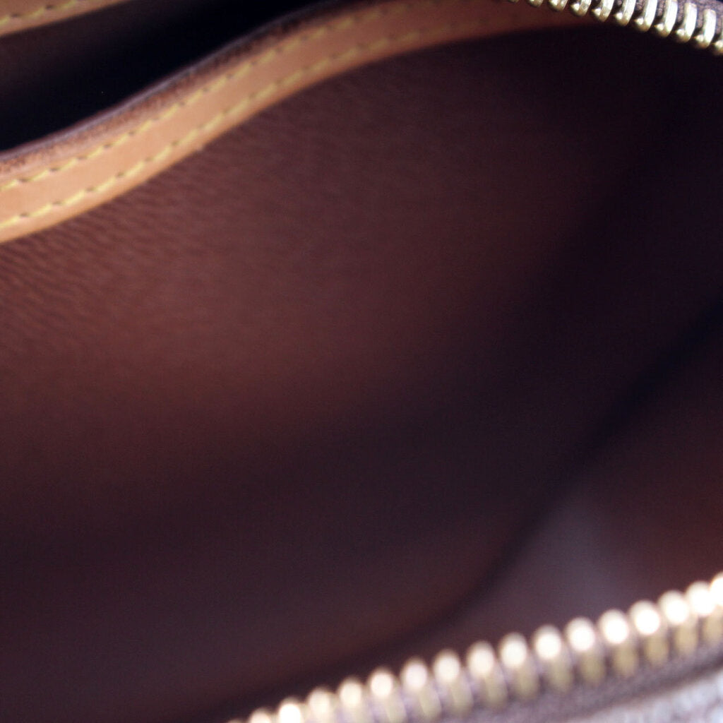 Blois Crossbody Monogram