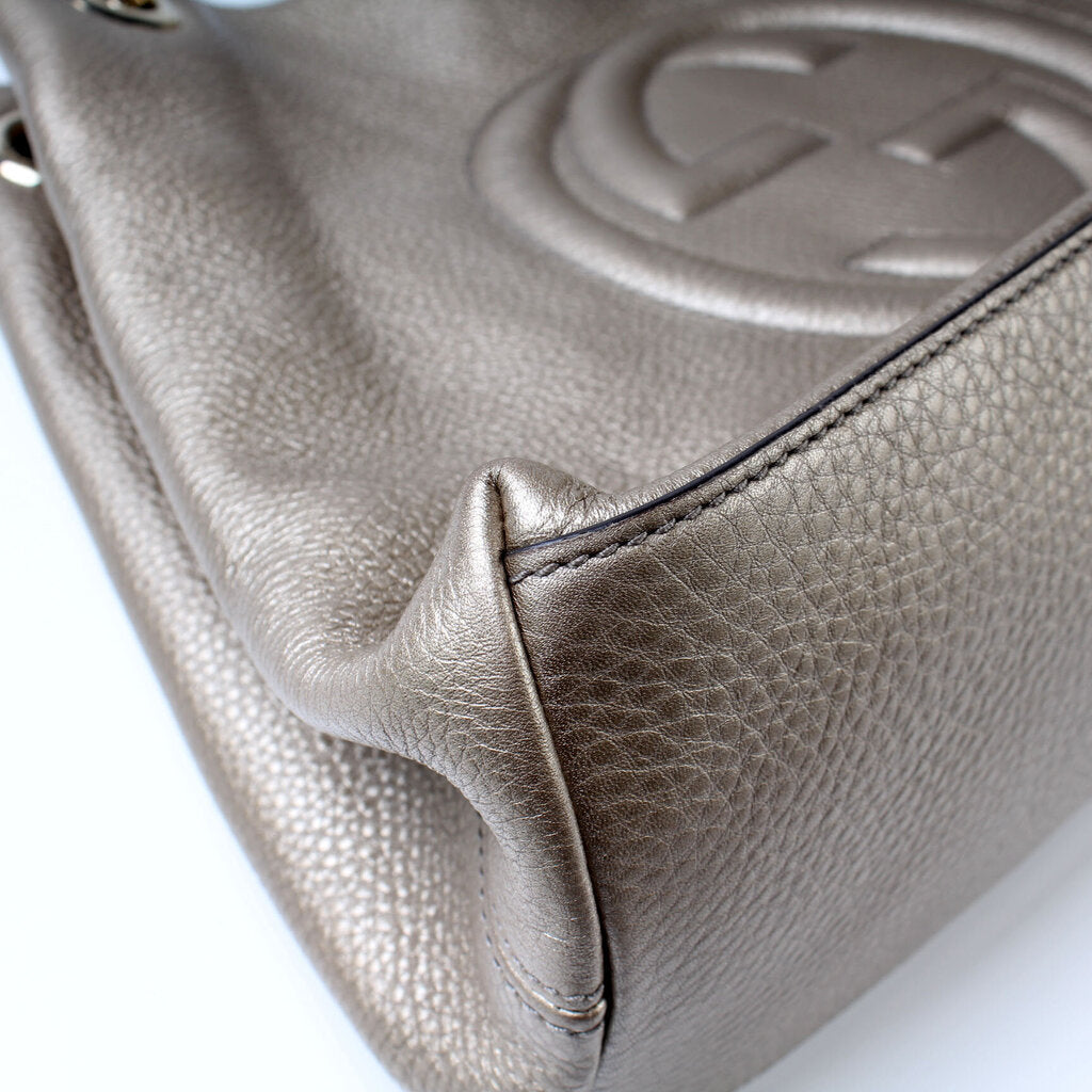308982 Soho Leather Shoulder Medium