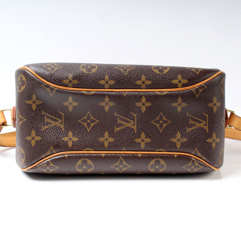 Blois Crossbody Monogram