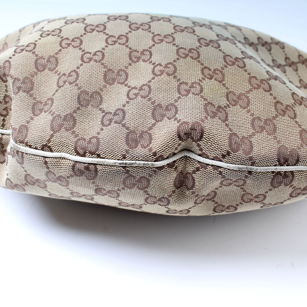 145764 GG Crescent Hobo