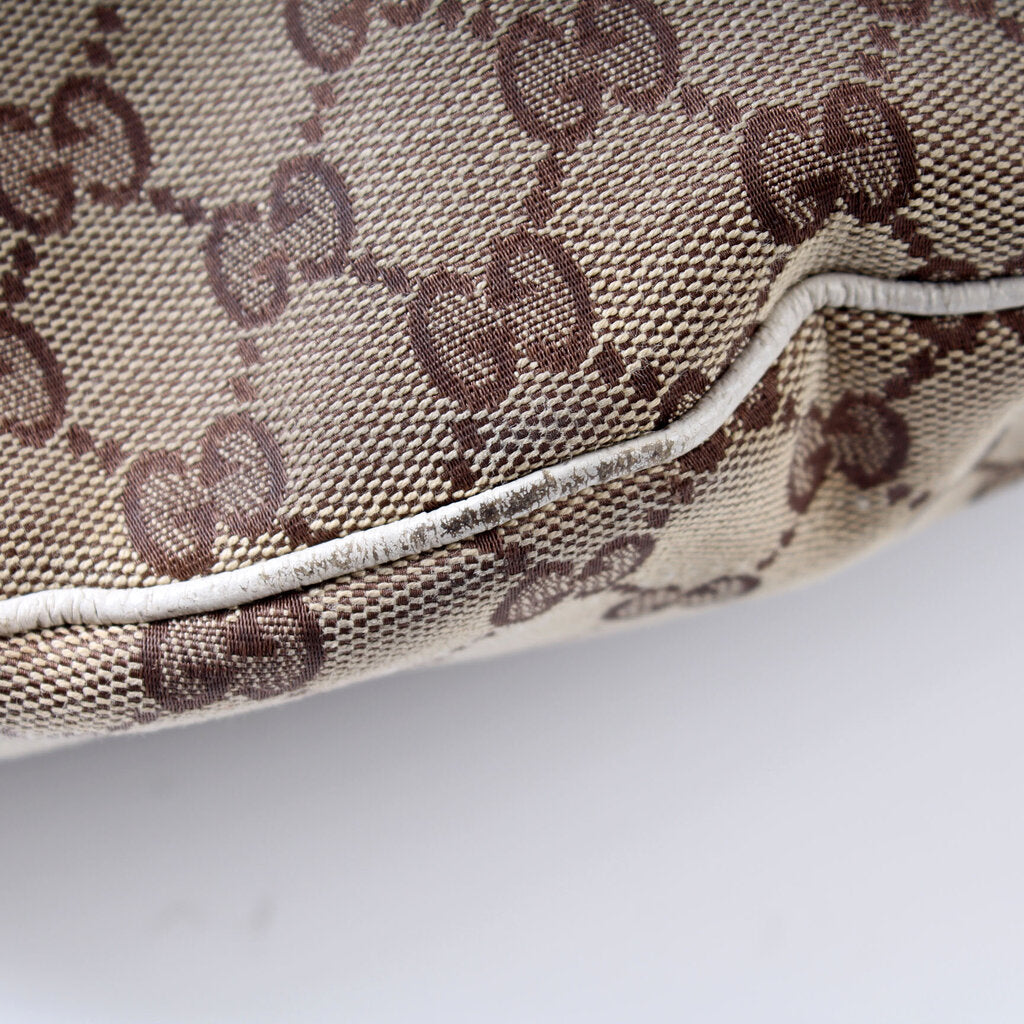 145764 GG Crescent Hobo