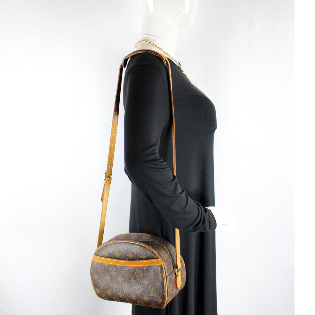 Blois Crossbody Monogram
