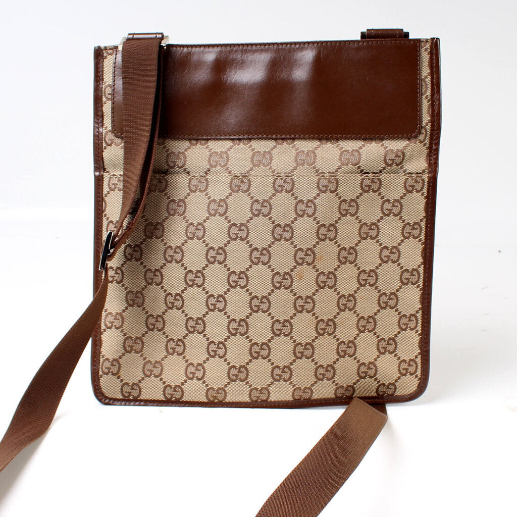 019-0348 GG Canvas Flat Crossbody