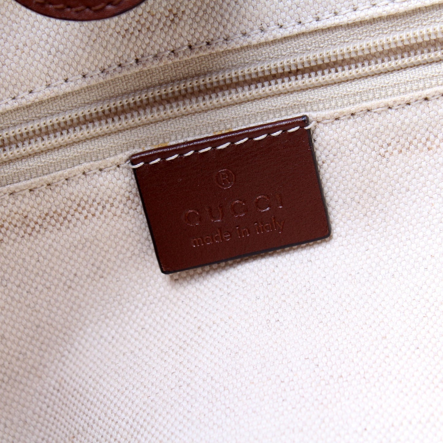 211944 Sukey GG Canvas Medium